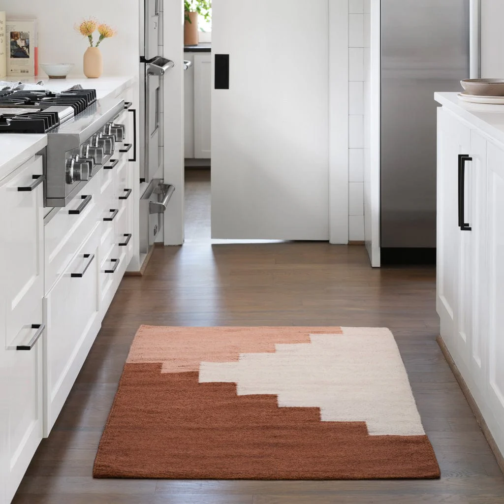 Agustin Handwoven Accent Rug - Image 3