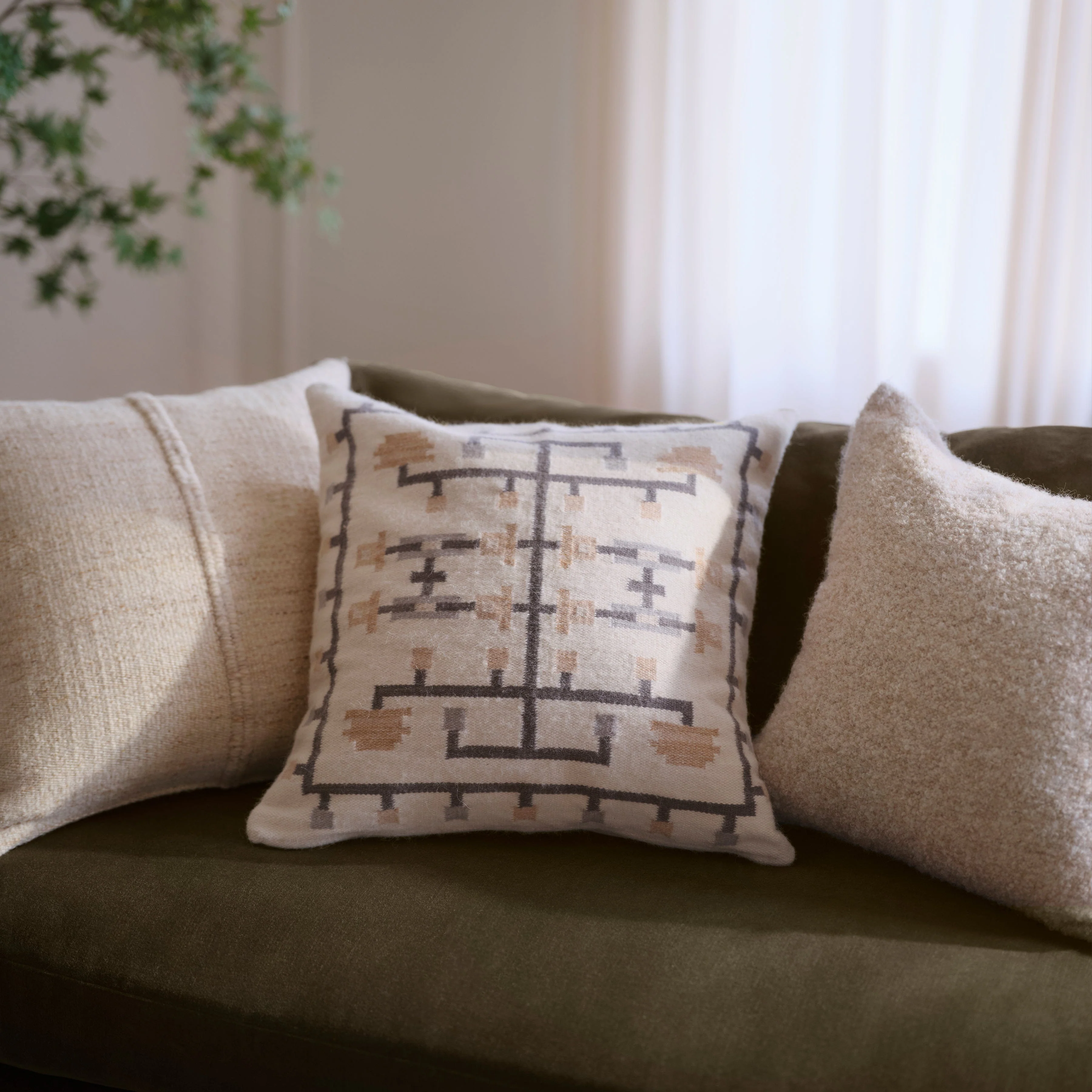 Aliso Pillow - Image 2