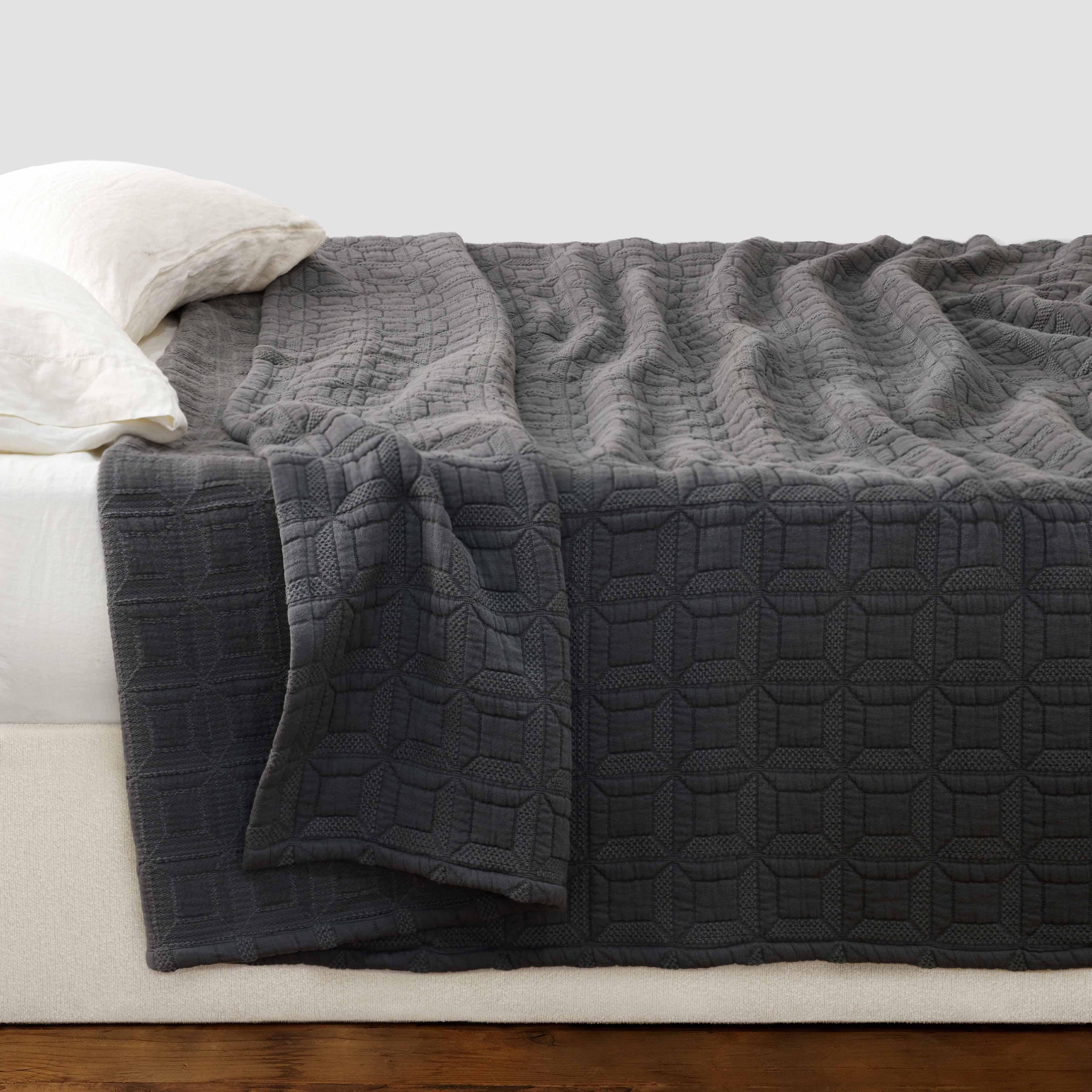 Ayla Organic Cotton Quilted Bed Blanket - Image 9
