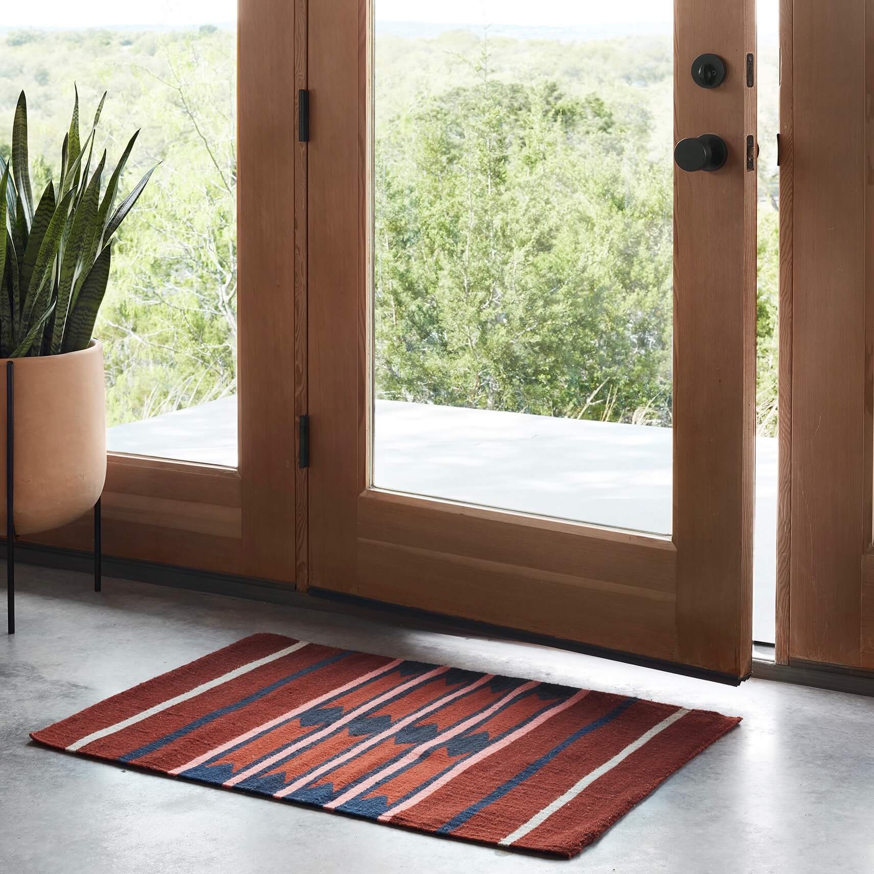 Bandera Handwoven Accent Rug - Image 9
