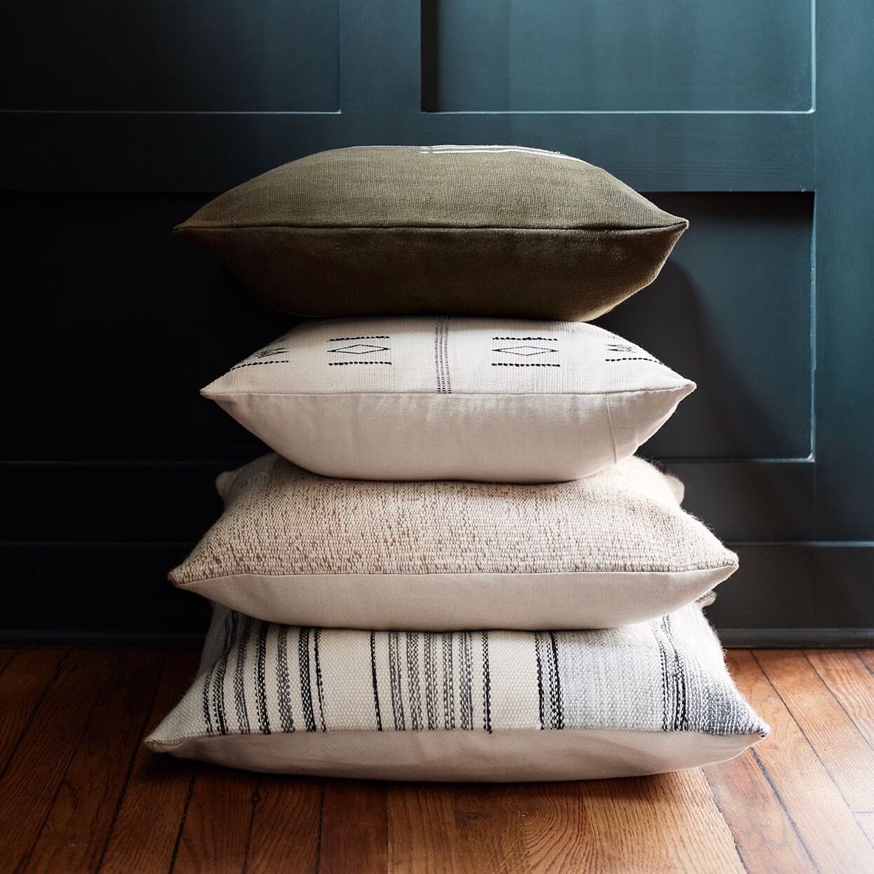 Claro Pillow - Image 11