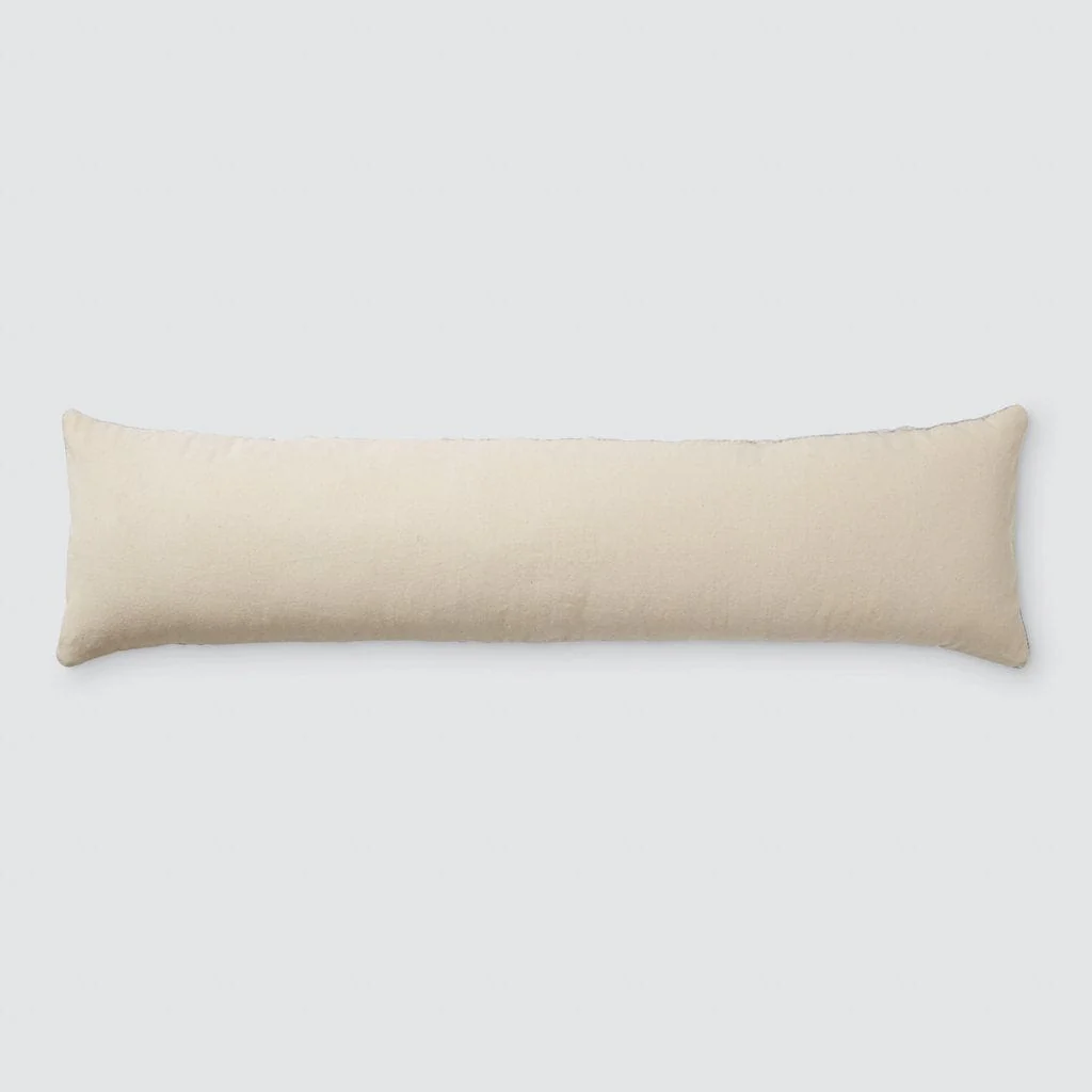 Contigo Lumbar Pillow - Image 3