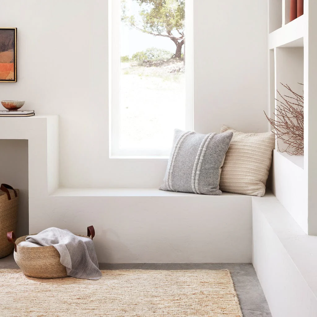 Contigo Pillow - Image 17