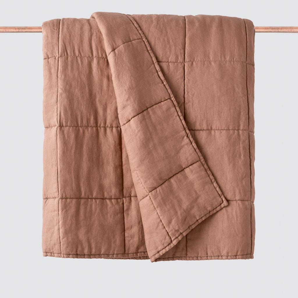 QA | Stonewashed Linen Quilt - Image 2