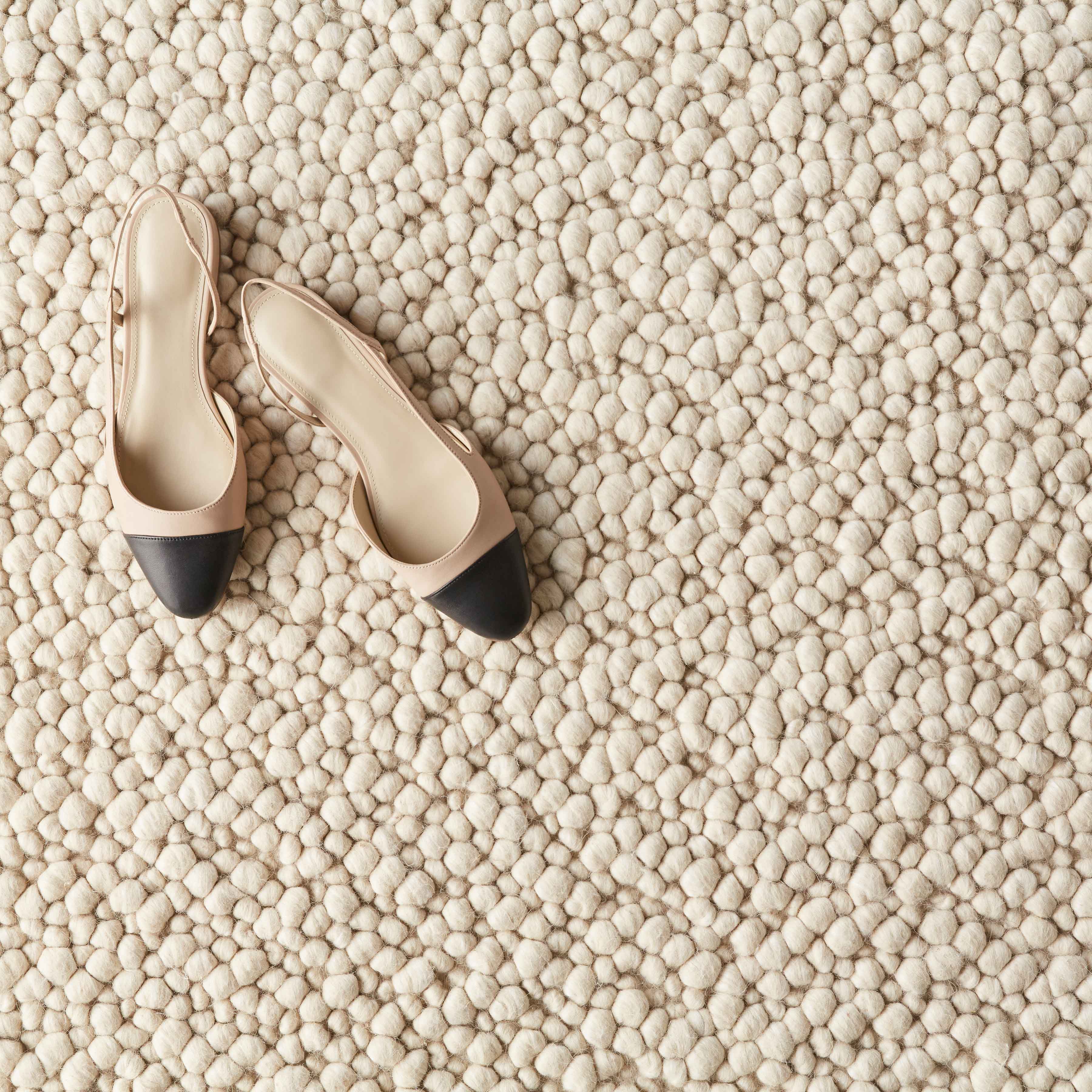 Darika Handwoven Area Rug - Image 3