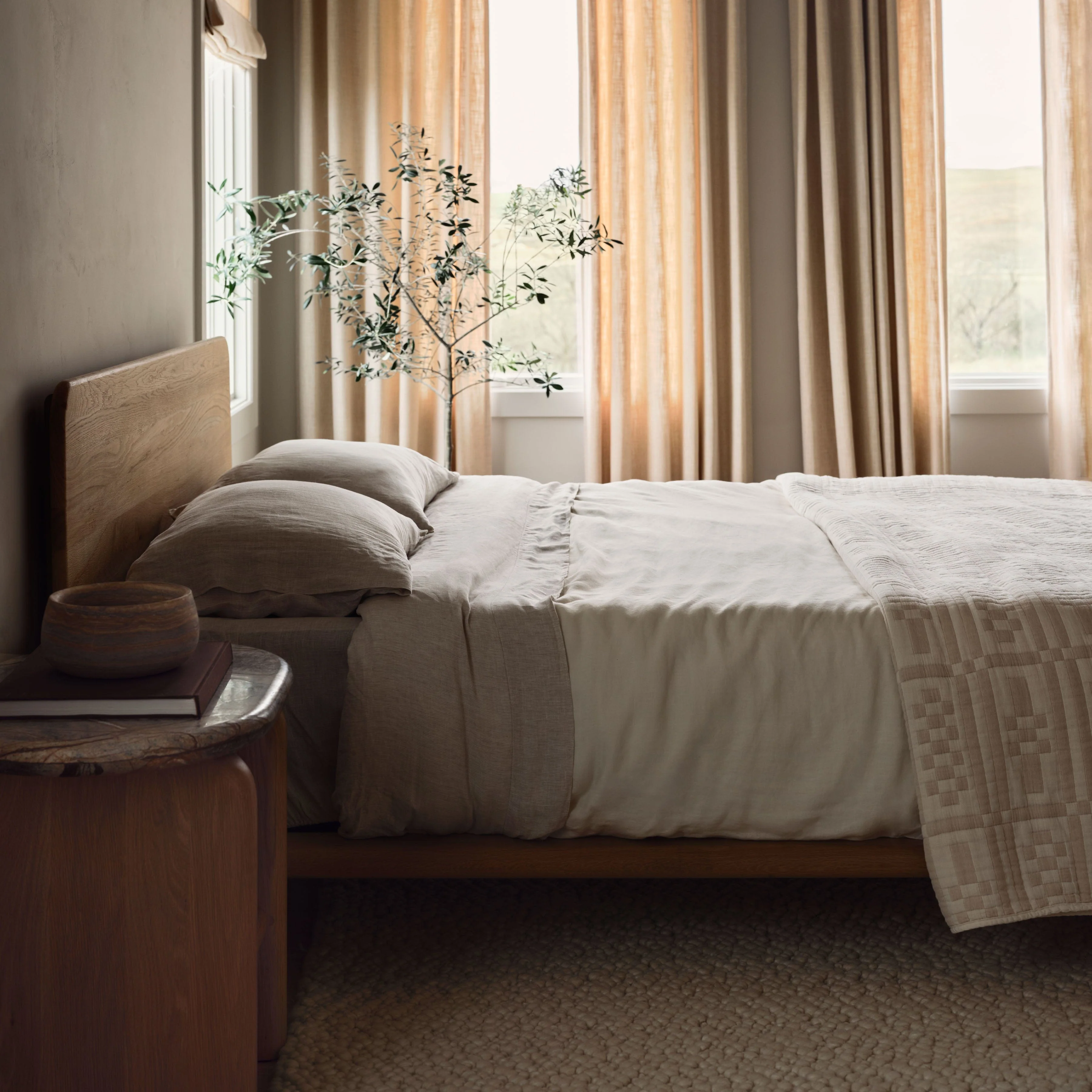 Darika Handwoven Area Rug - Image 4