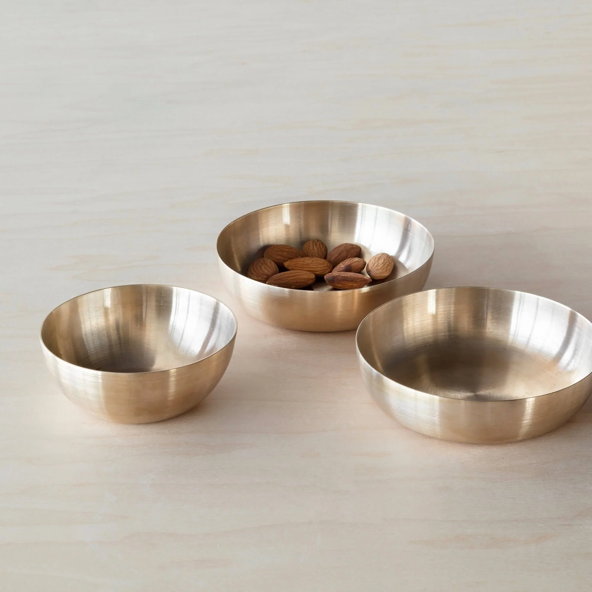 Dasar Bronze Serving Set - Set of 4 - Image 4