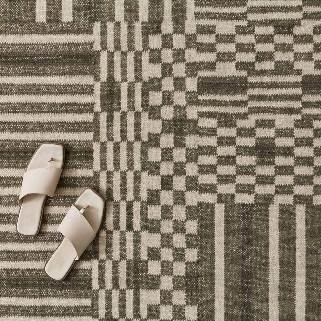 Dayita Handwoven Area Rug - Image 8
