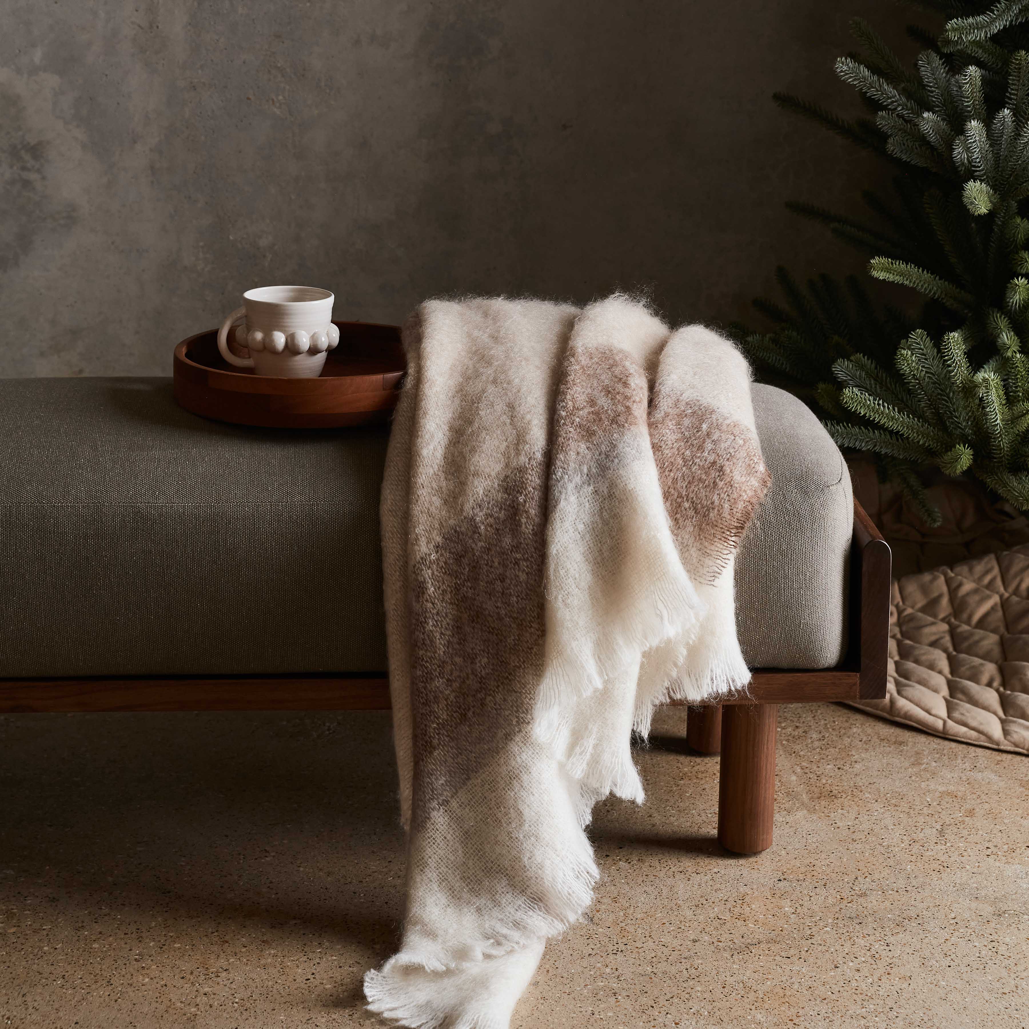 Delaney Mohair Throw - Image 9