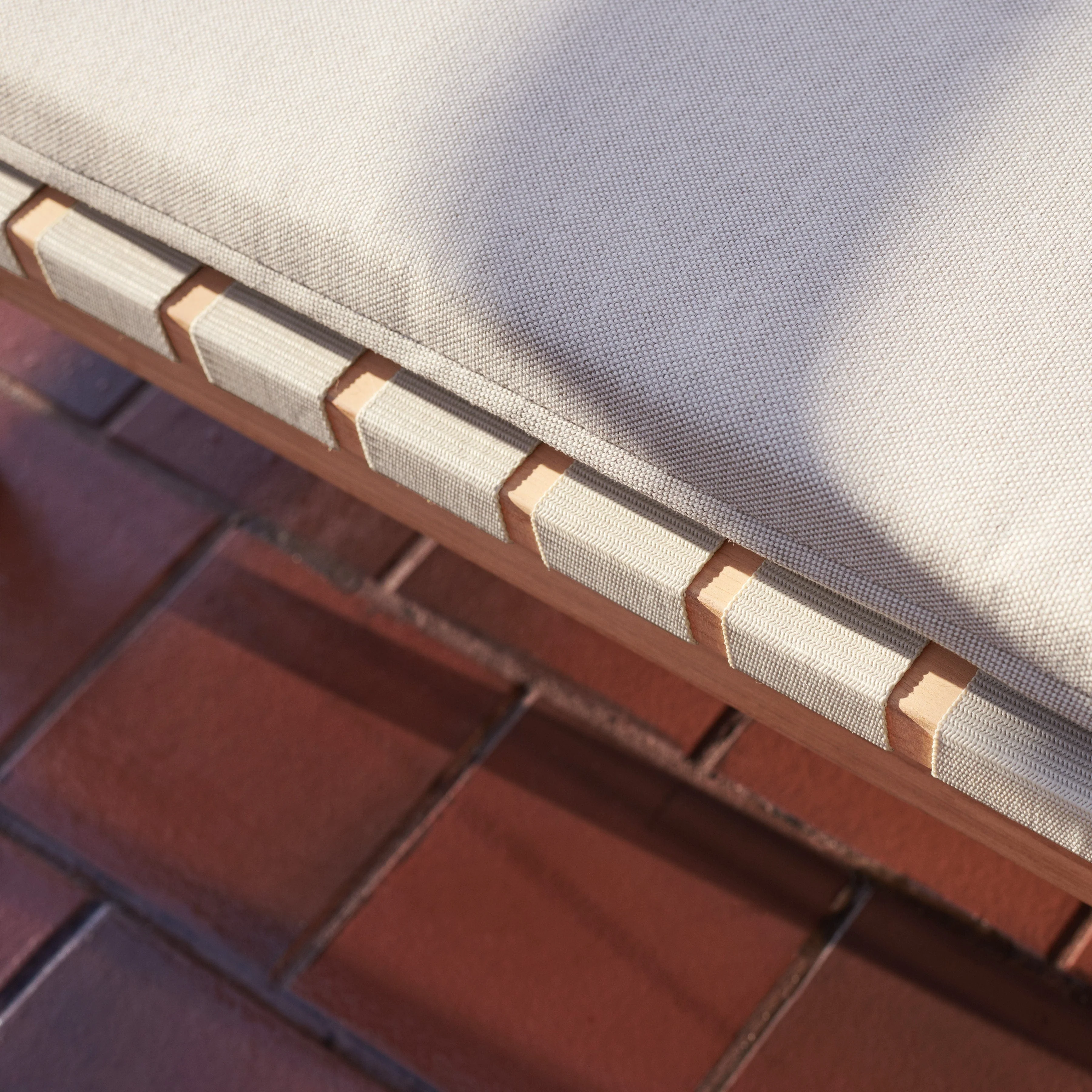 Dunes Sun Lounger - Image 3