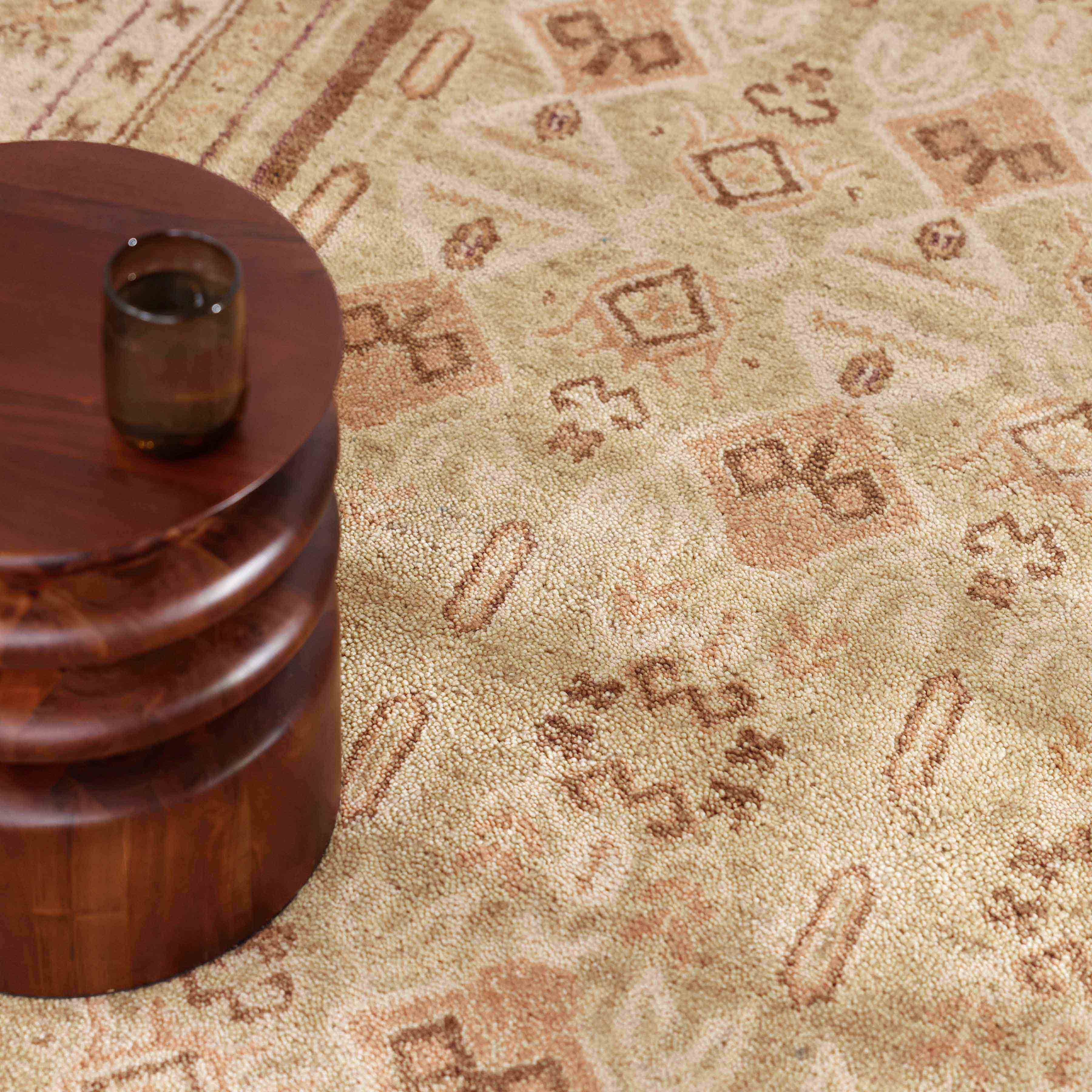 Evelyn Hand-Knotted Area Rug - Image 3