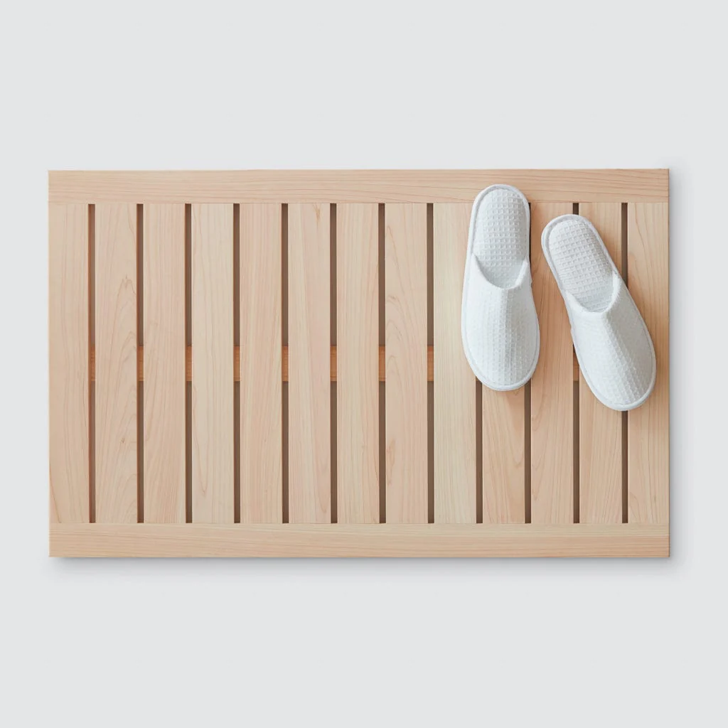 Hinoki Wood Bath Mat - Image 3