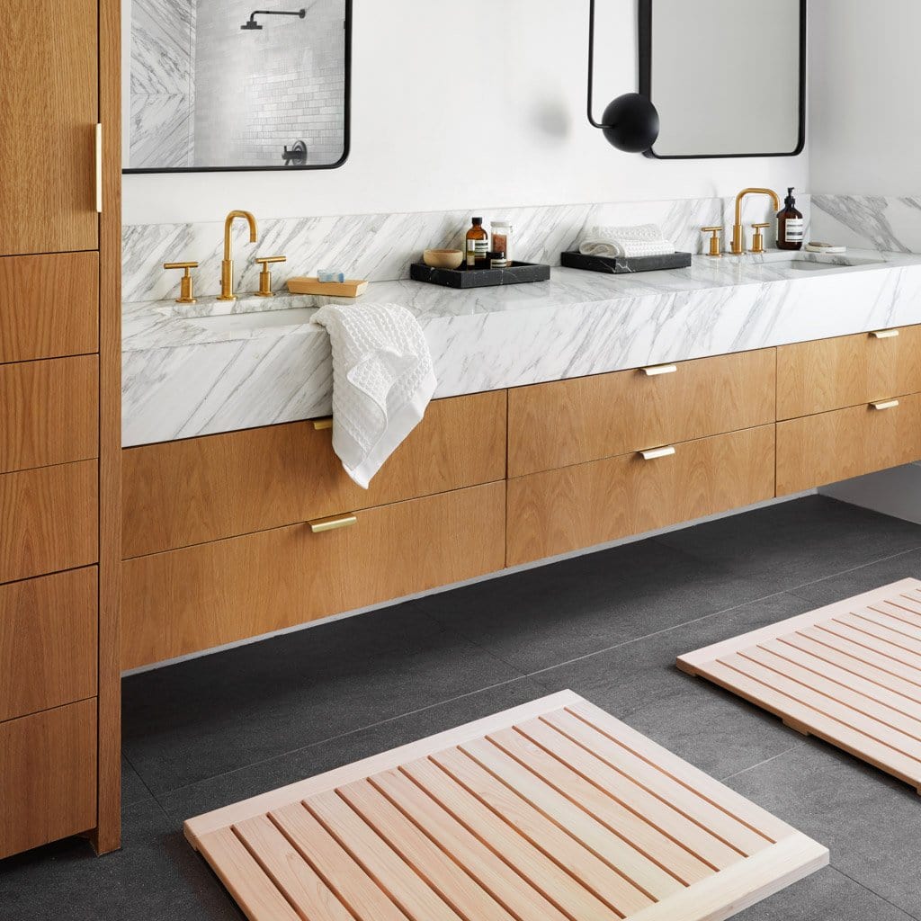 Hinoki Wood Bath Mat - Image 4