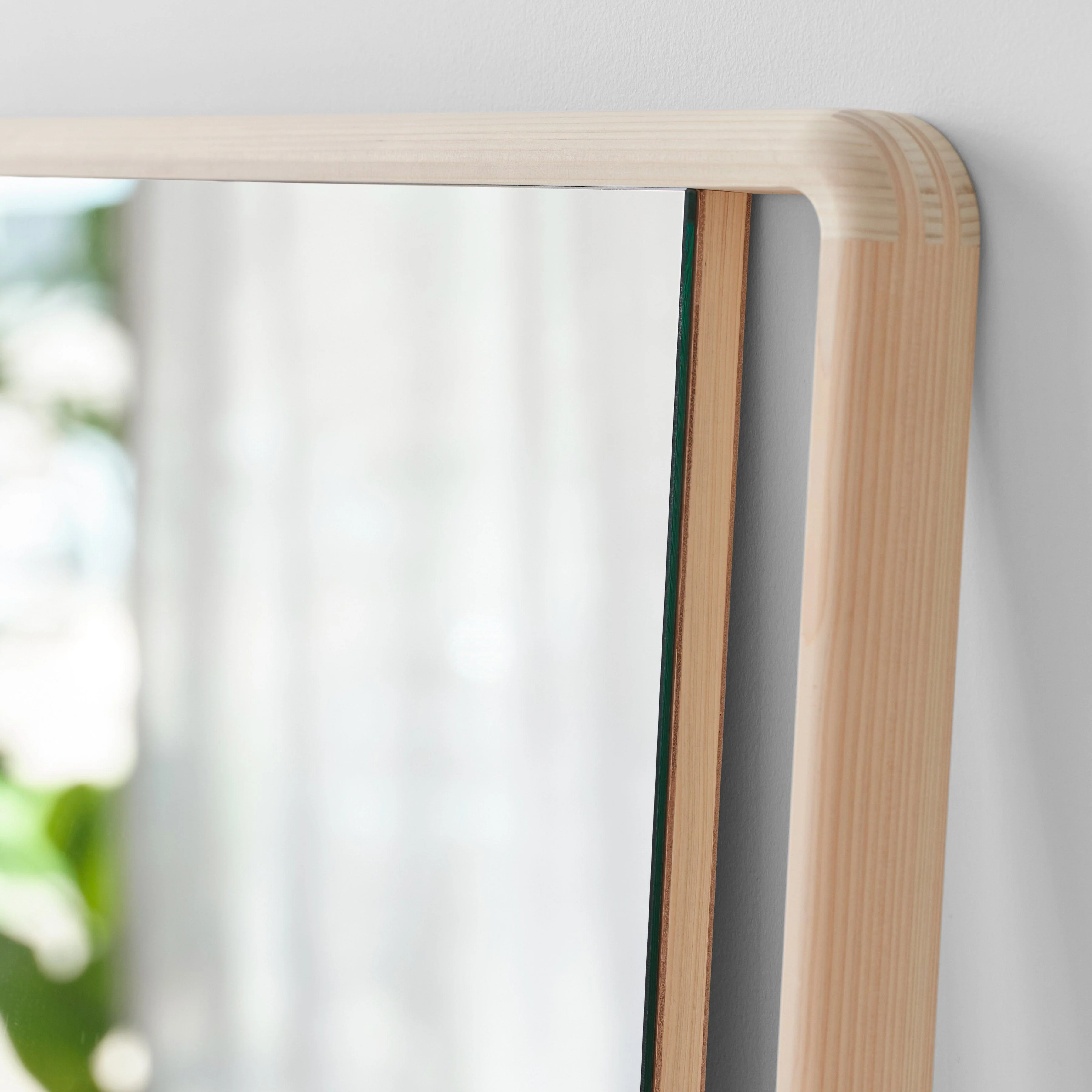 Hinoki Wood Wall Mirror - Image 4