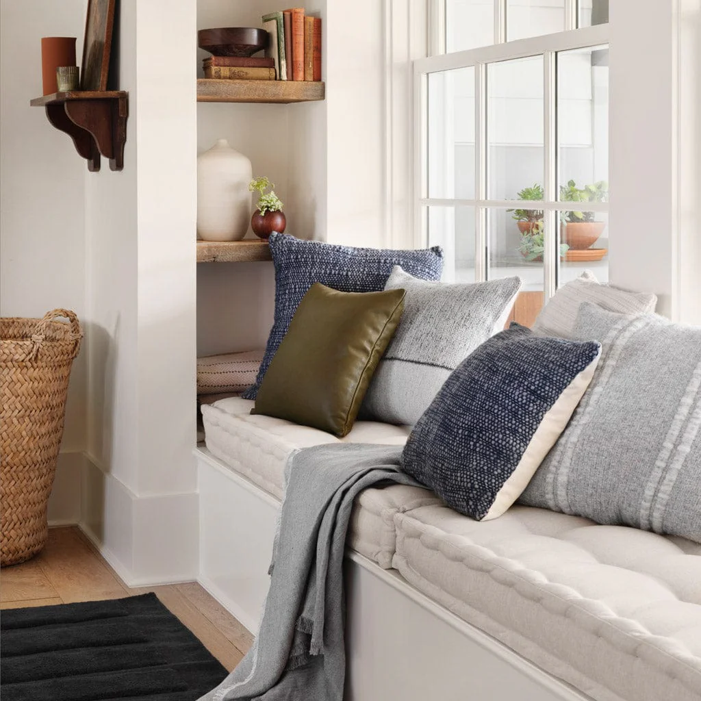 Isidora Pillow - Image 10