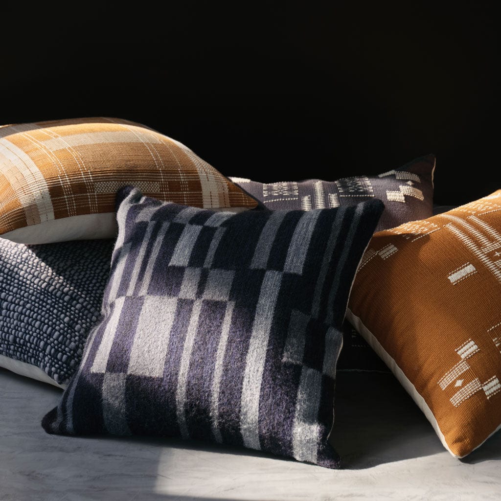 Isidora Pillow - Image 17