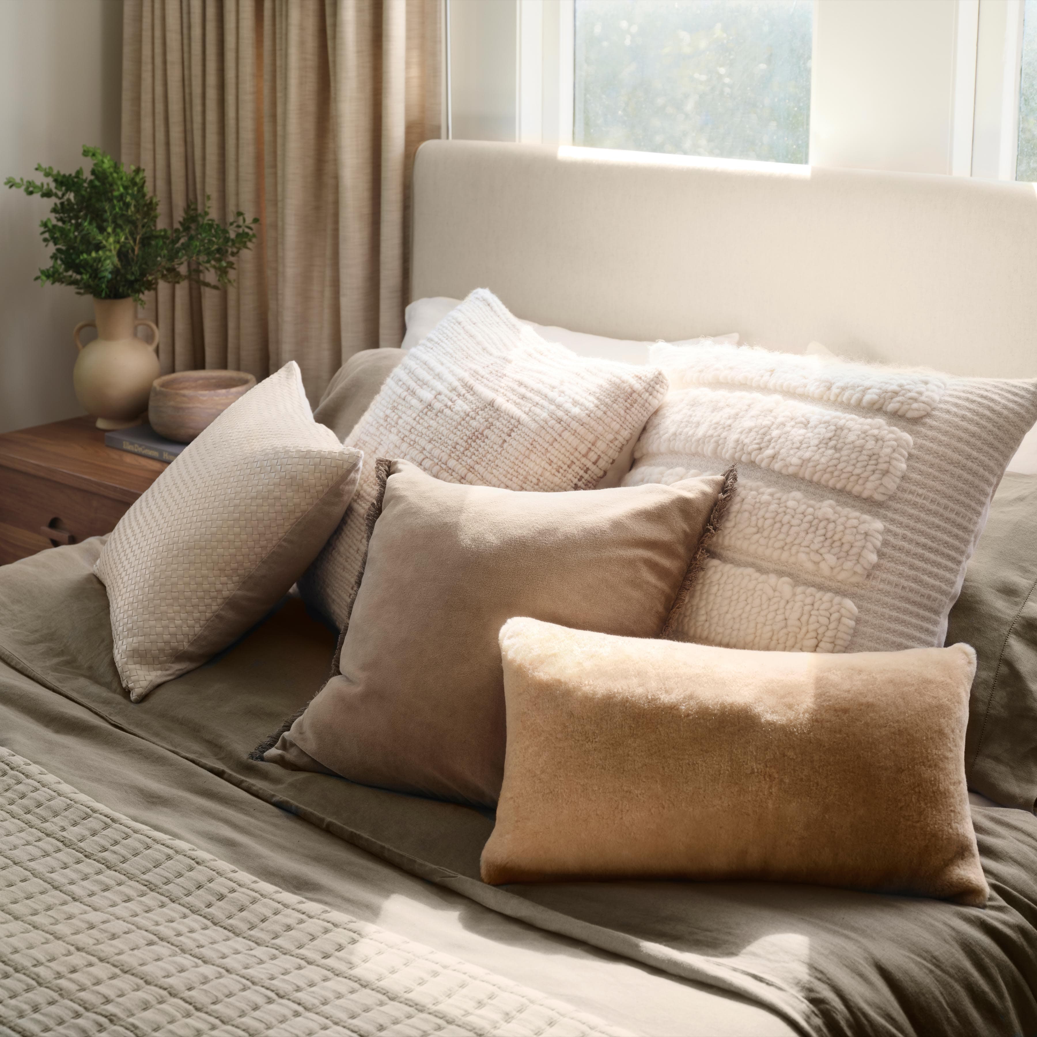 Isidora Pillow - Image 7