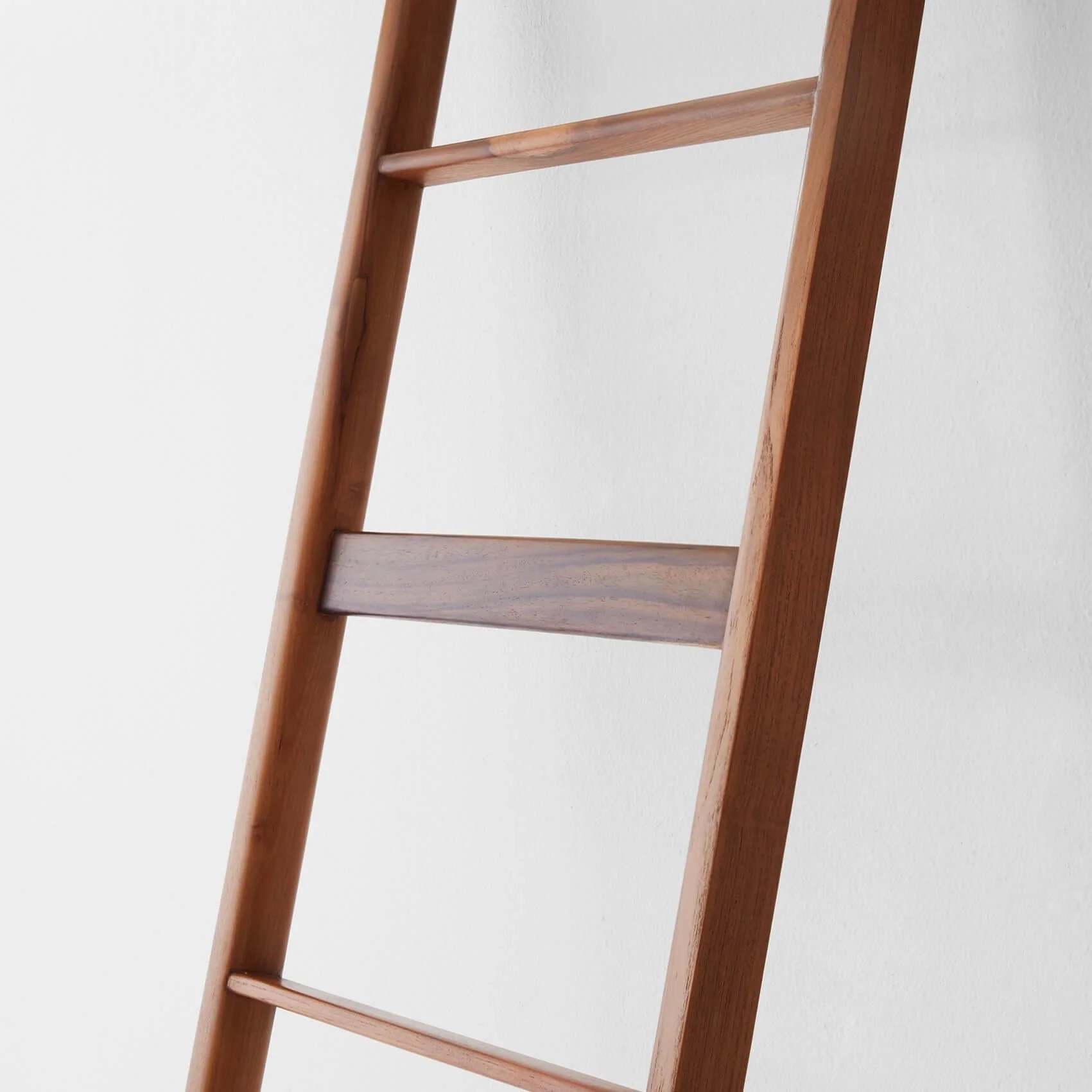 Kambas Ladder - Teak - Image 5