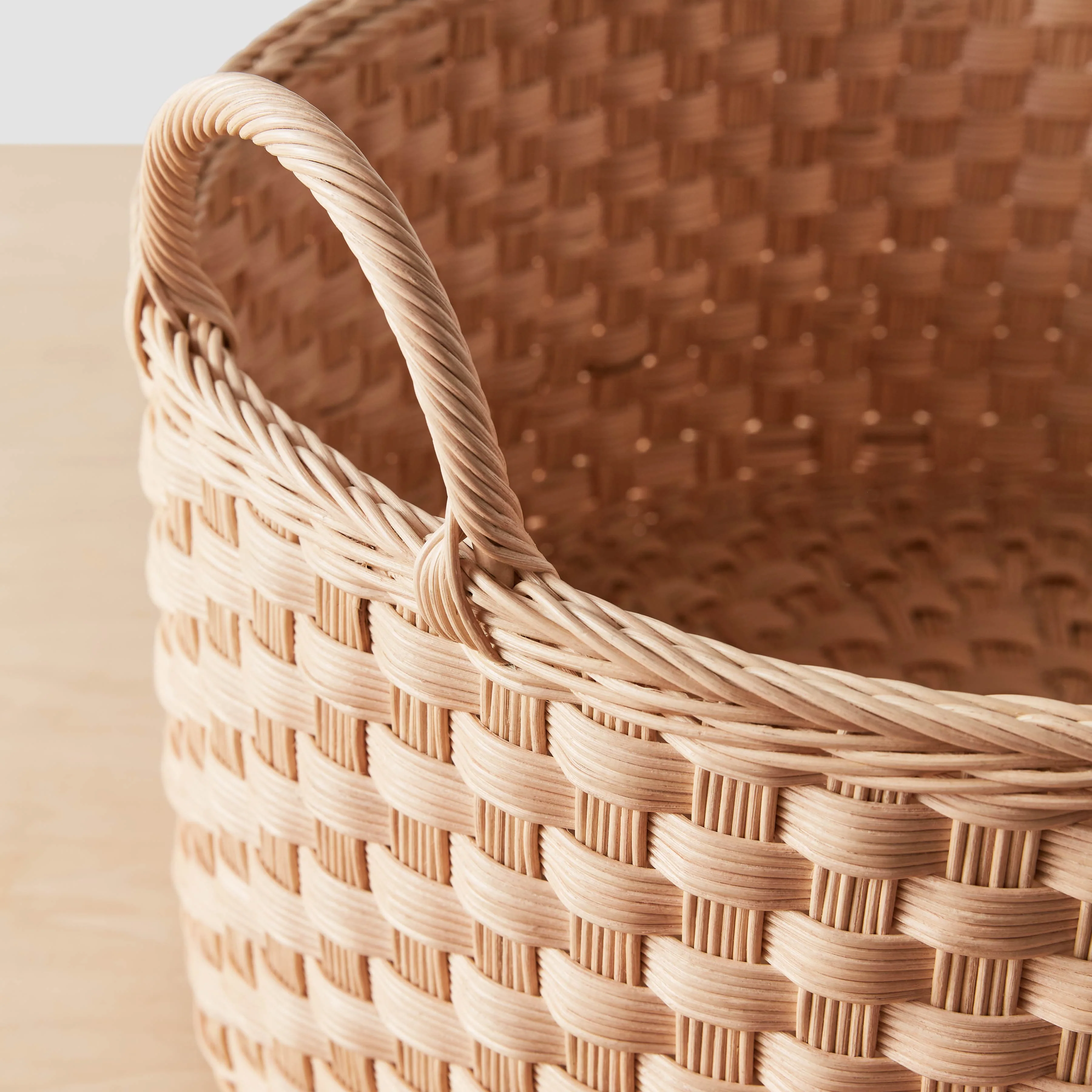 Kawi Wicker Floor Basket - Image 10