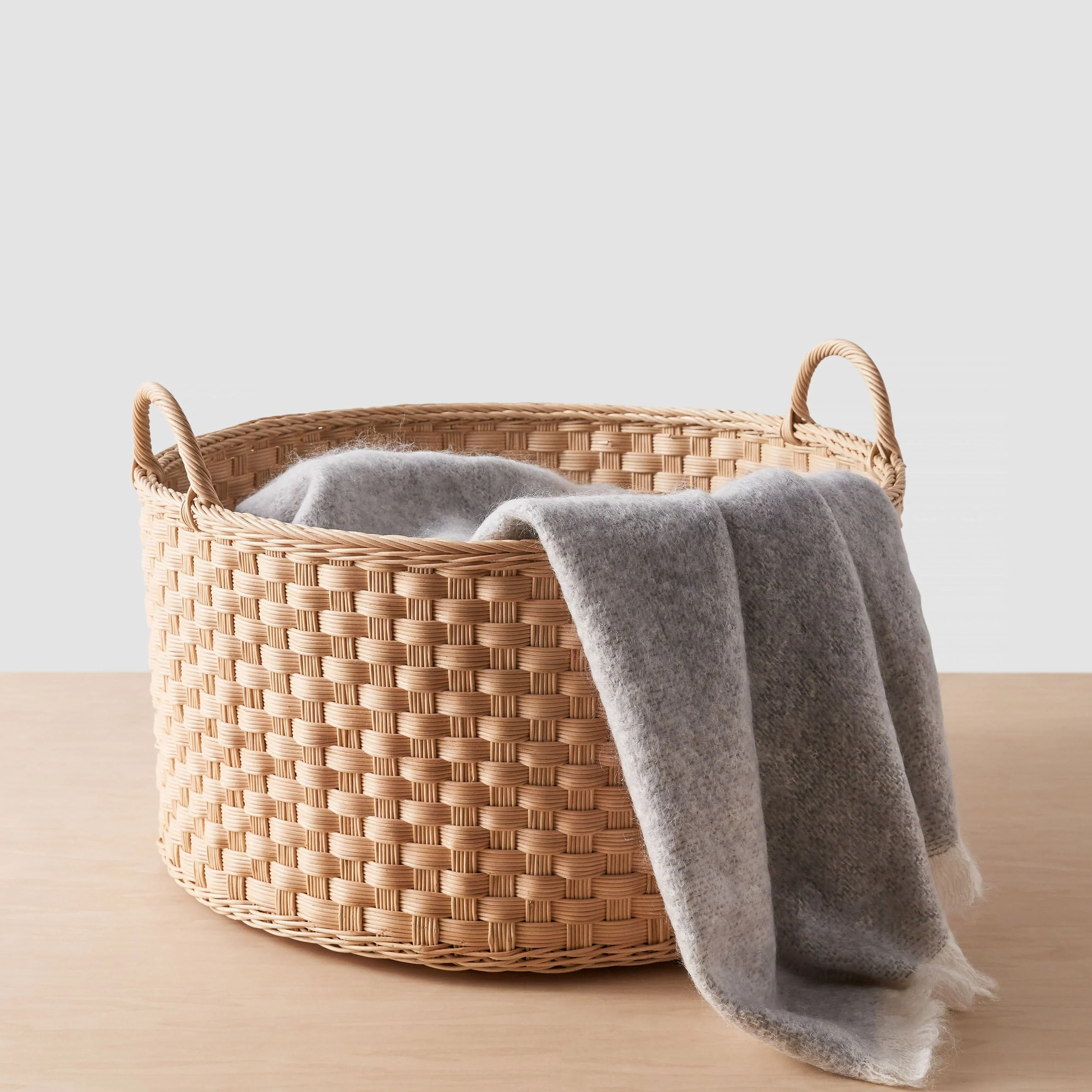 Kawi Wicker Floor Basket - Image 3