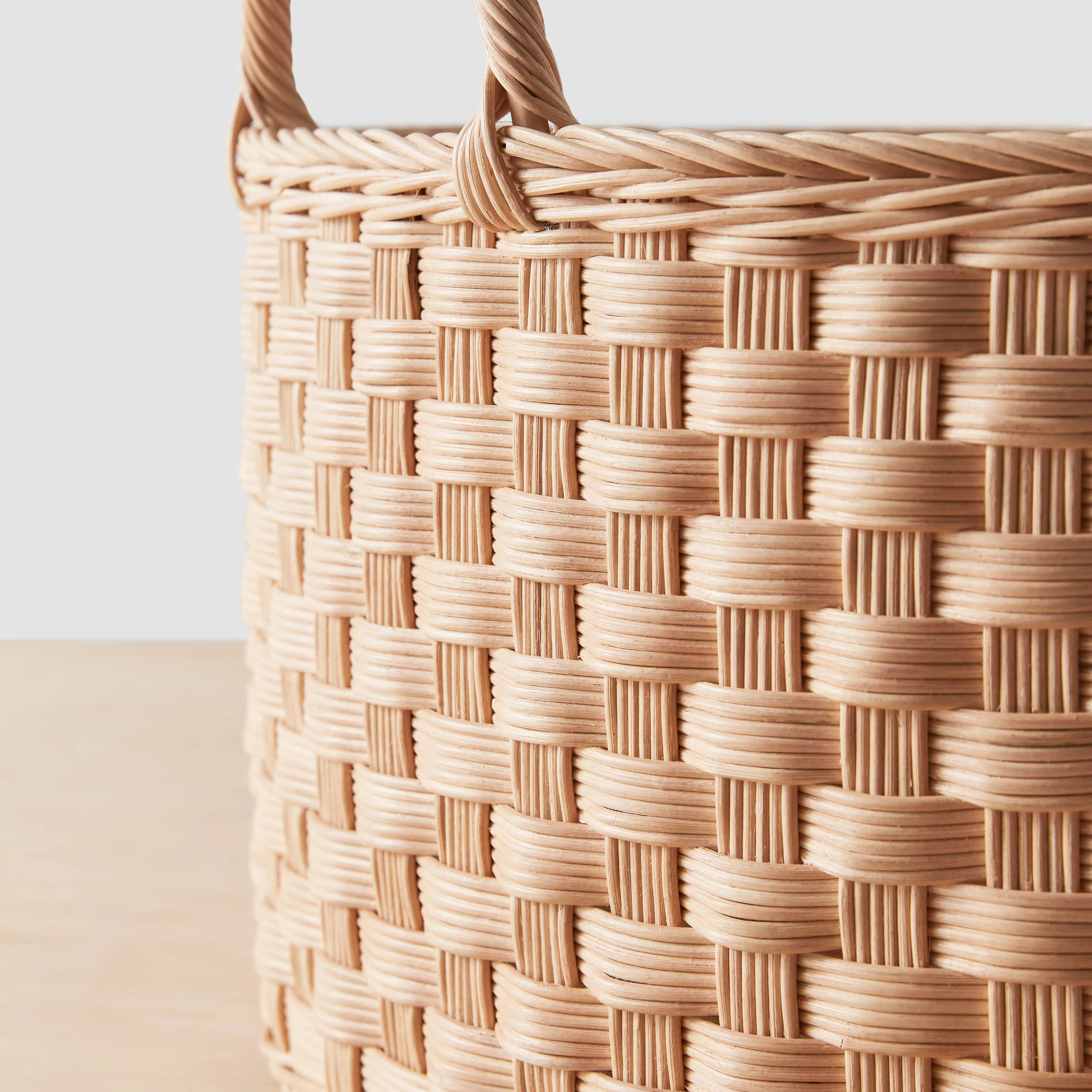 Kawi Wicker Floor Basket - Image 9