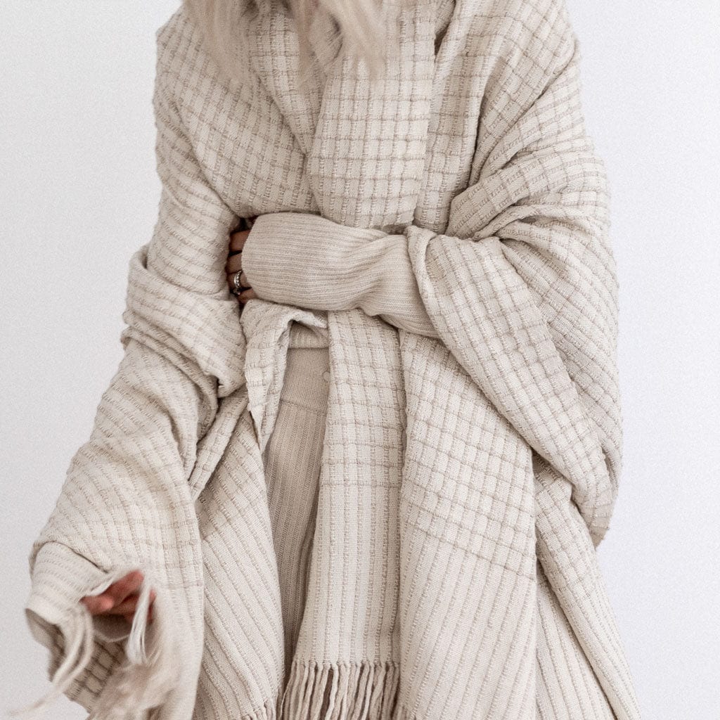 La Leña Luxe Alpaca Throw - Image 11