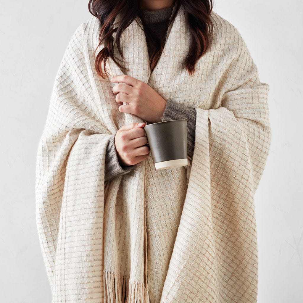La Leña Luxe Alpaca Throw - Image 9