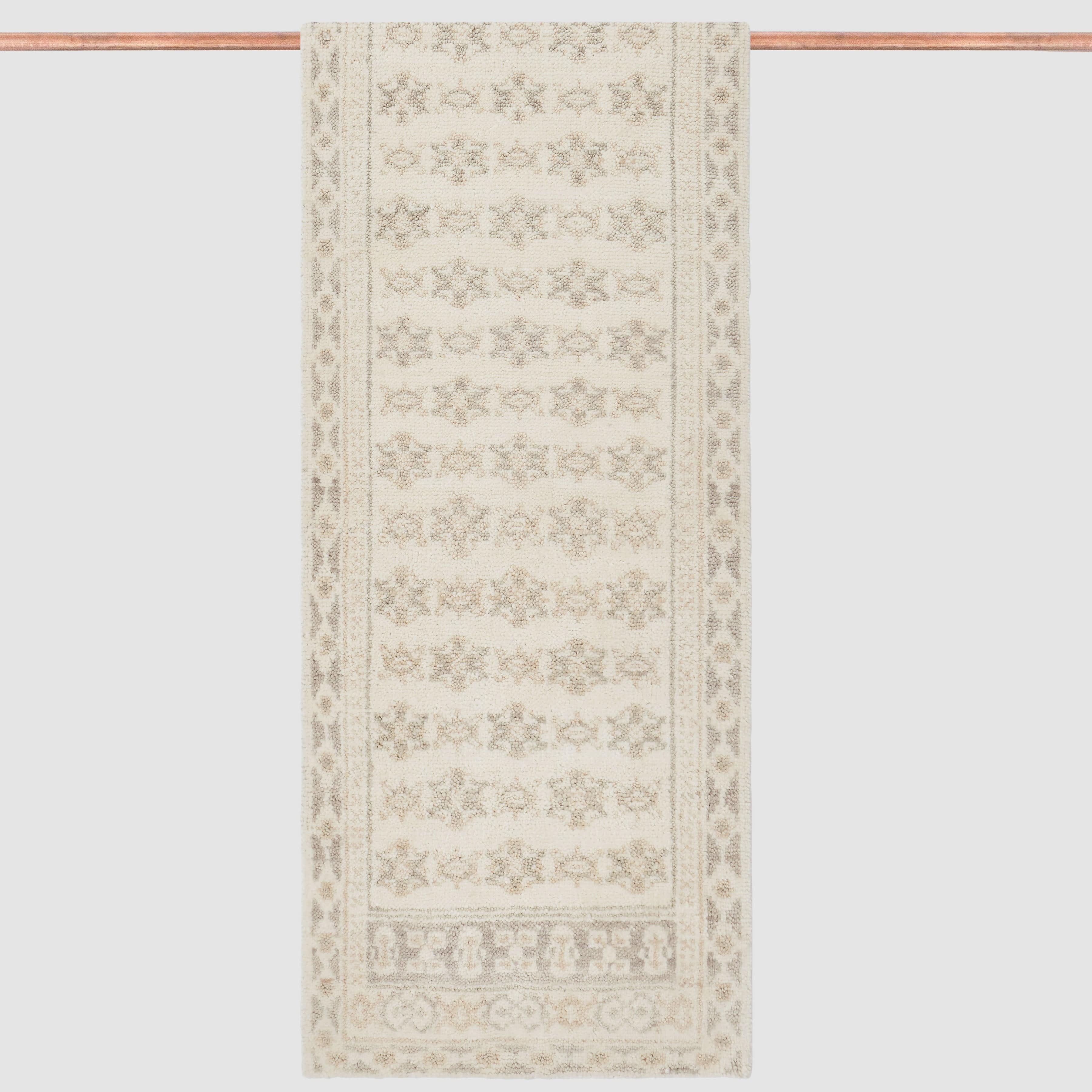 Lahar Hand-Knotted Accent Rug - Image 6