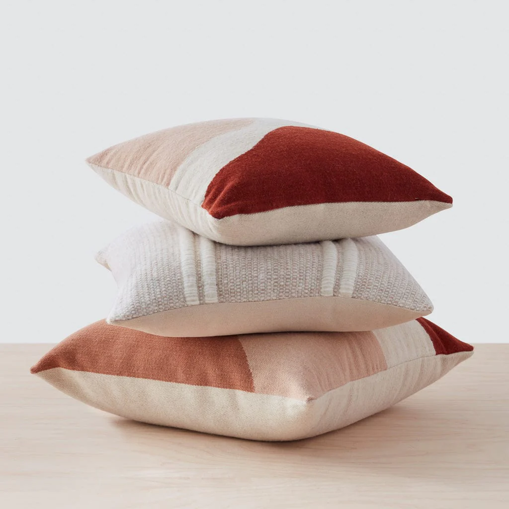 Las Artes Pillow - Image 6