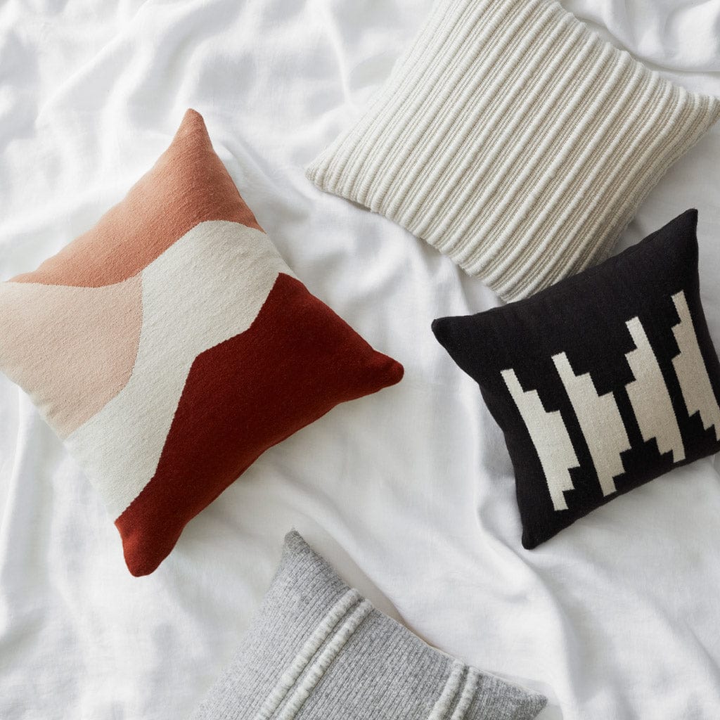 Las Artes Pillow - Image 7