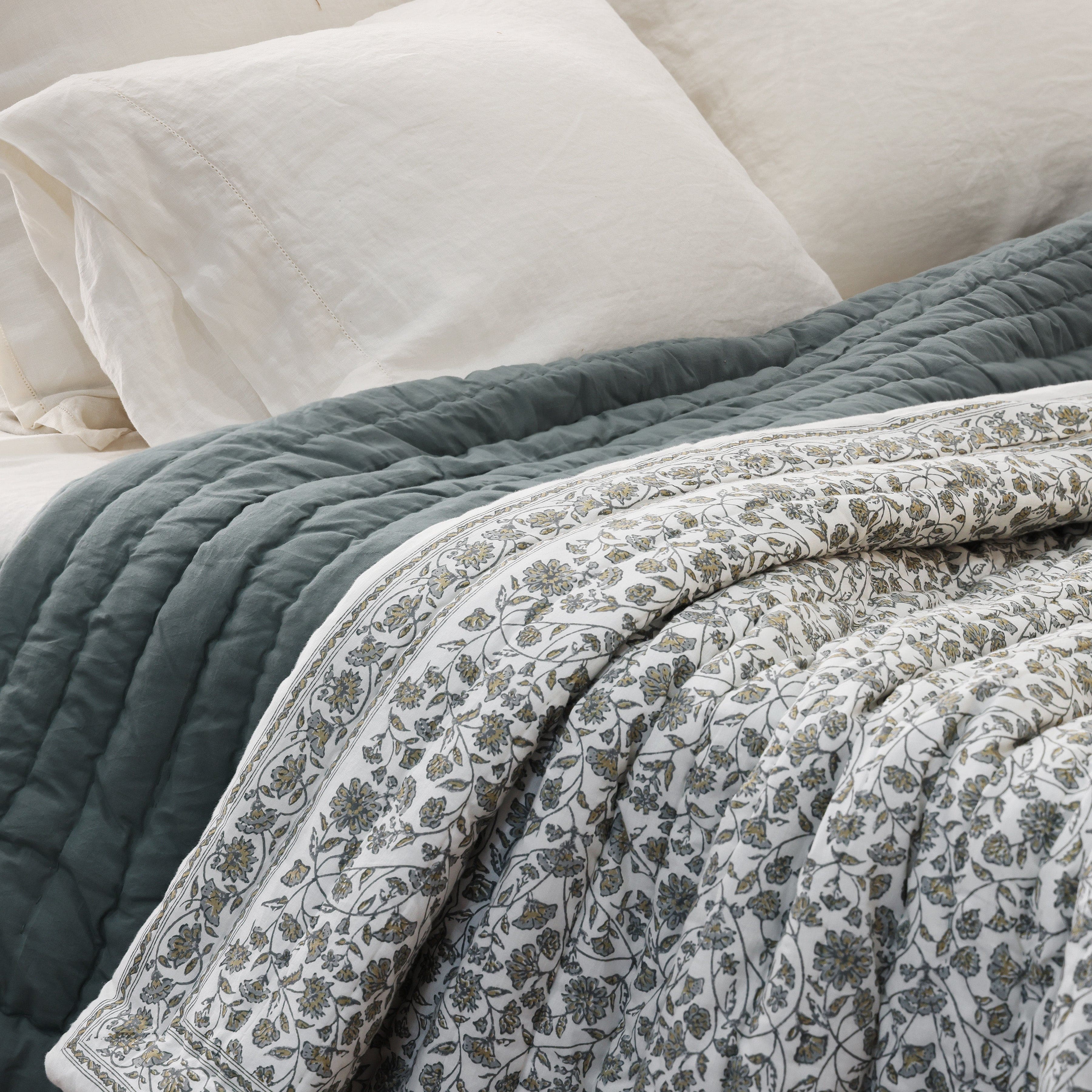 Lianna Block Print Quilt - Image 3