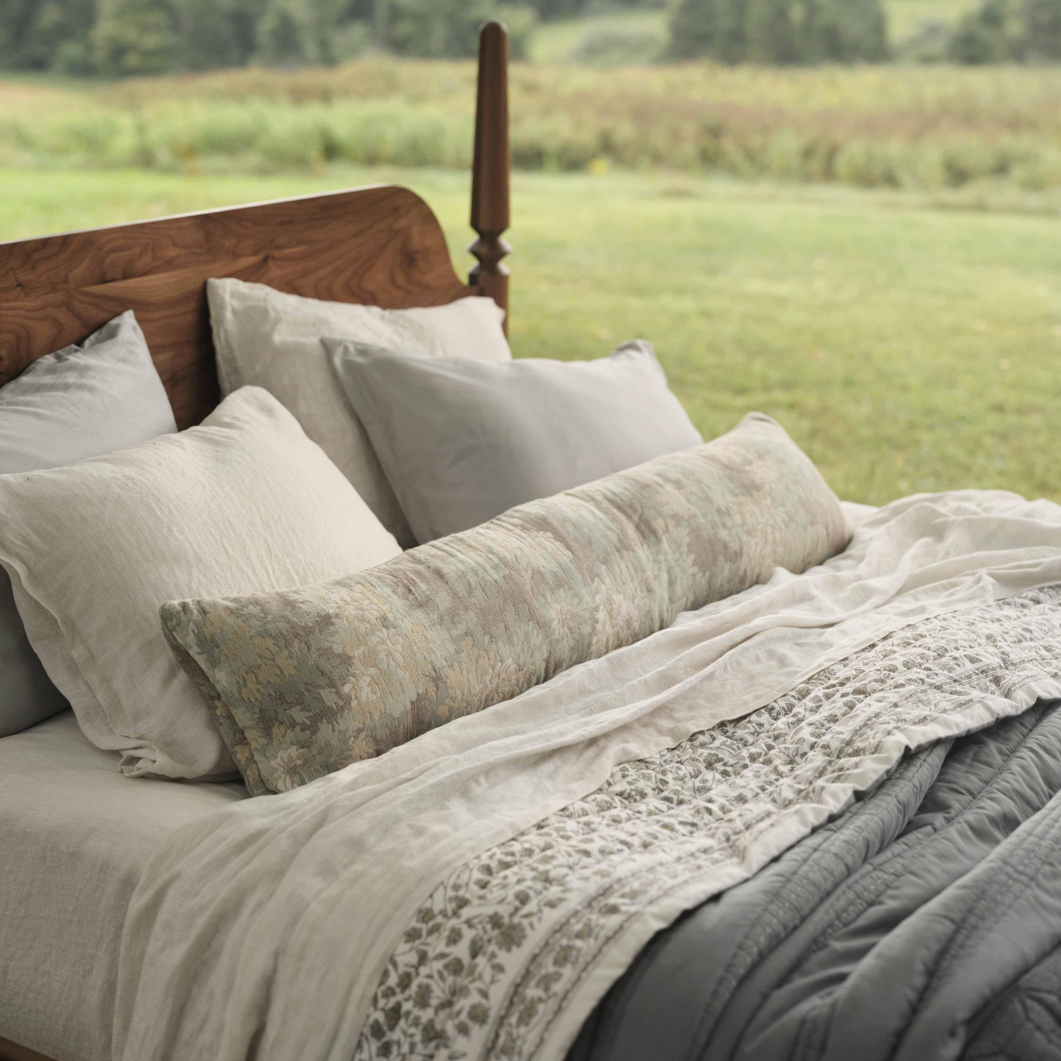 Lianna Block Print Quilt - Image 9