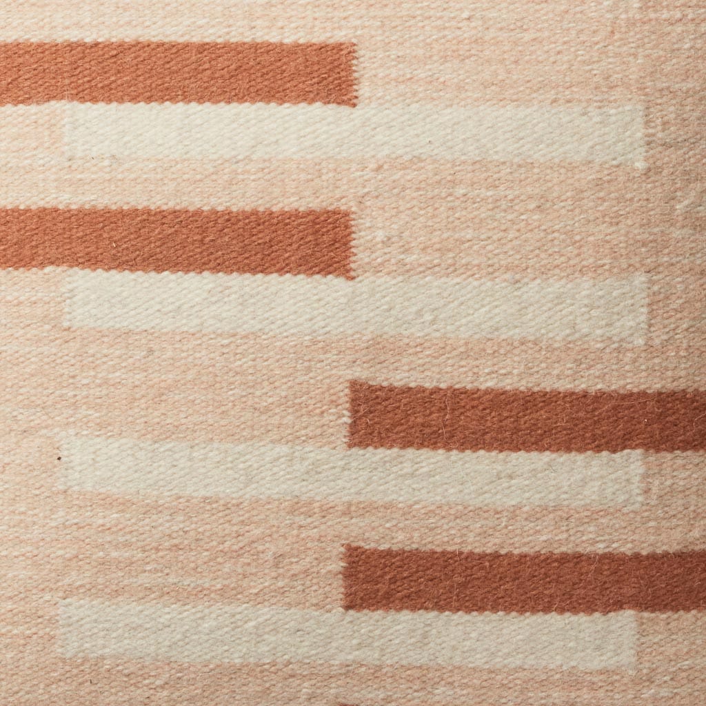Linda Pillow - Image 6