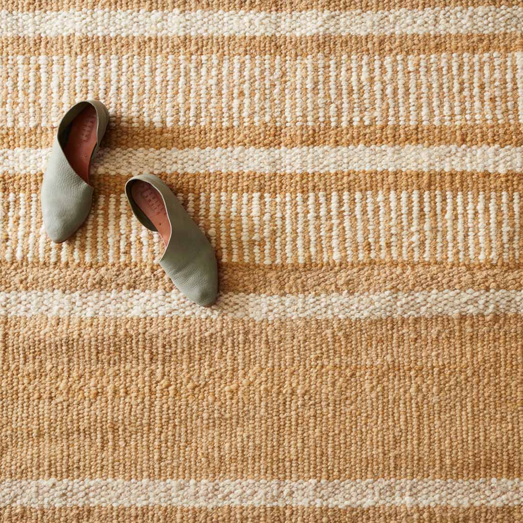 Mendoza Handwoven Area Rug - Image 8