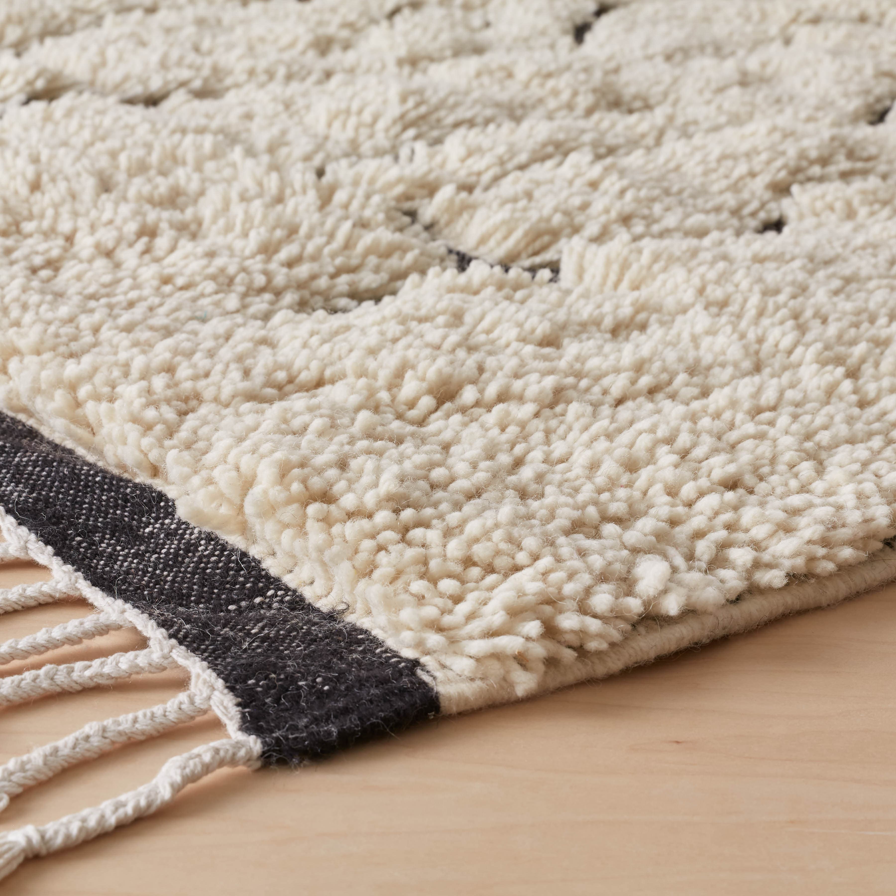 Nahla Hand-Knotted Beni Ourain Area Rug - Image 4