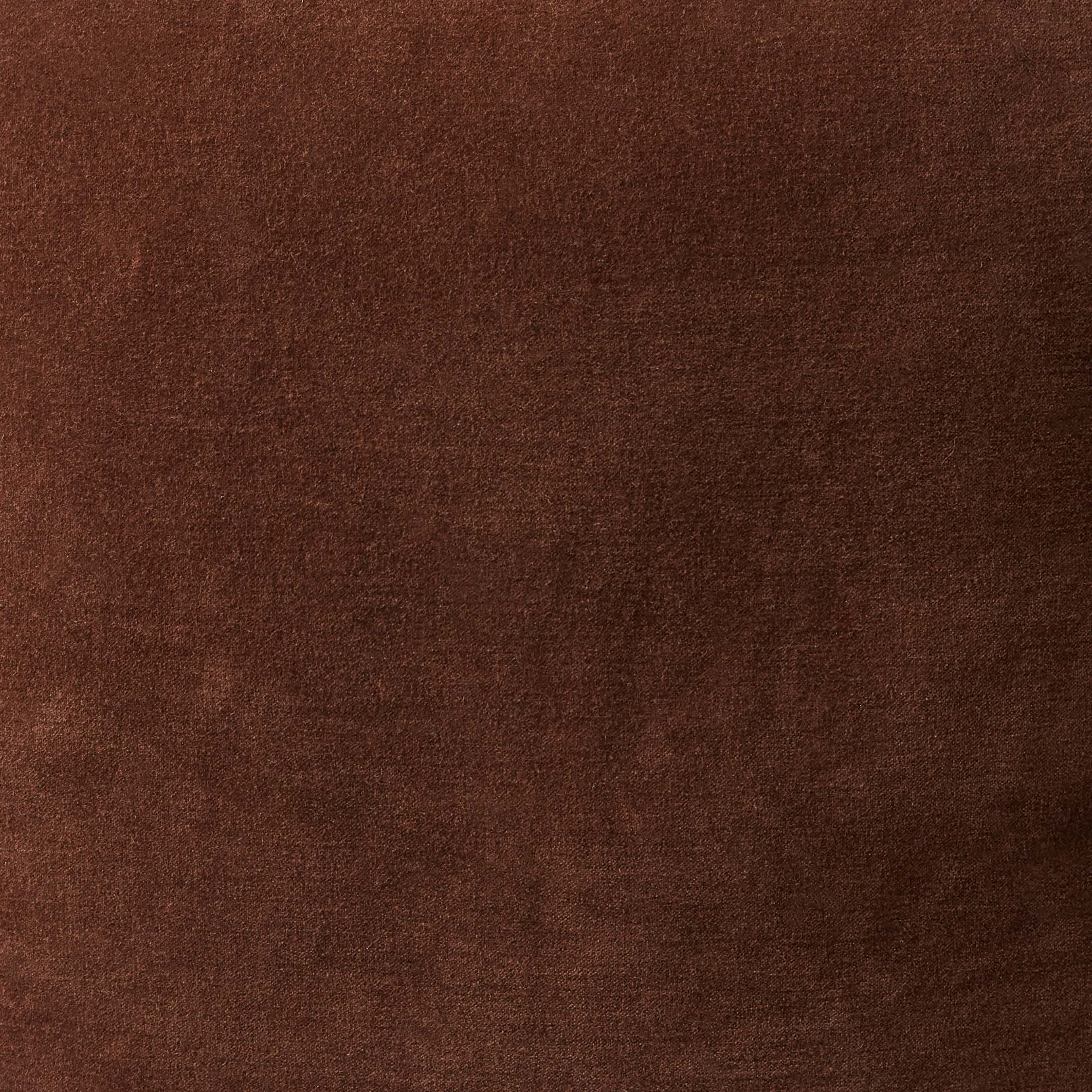 Naveta Velvet Pillow - Image 30