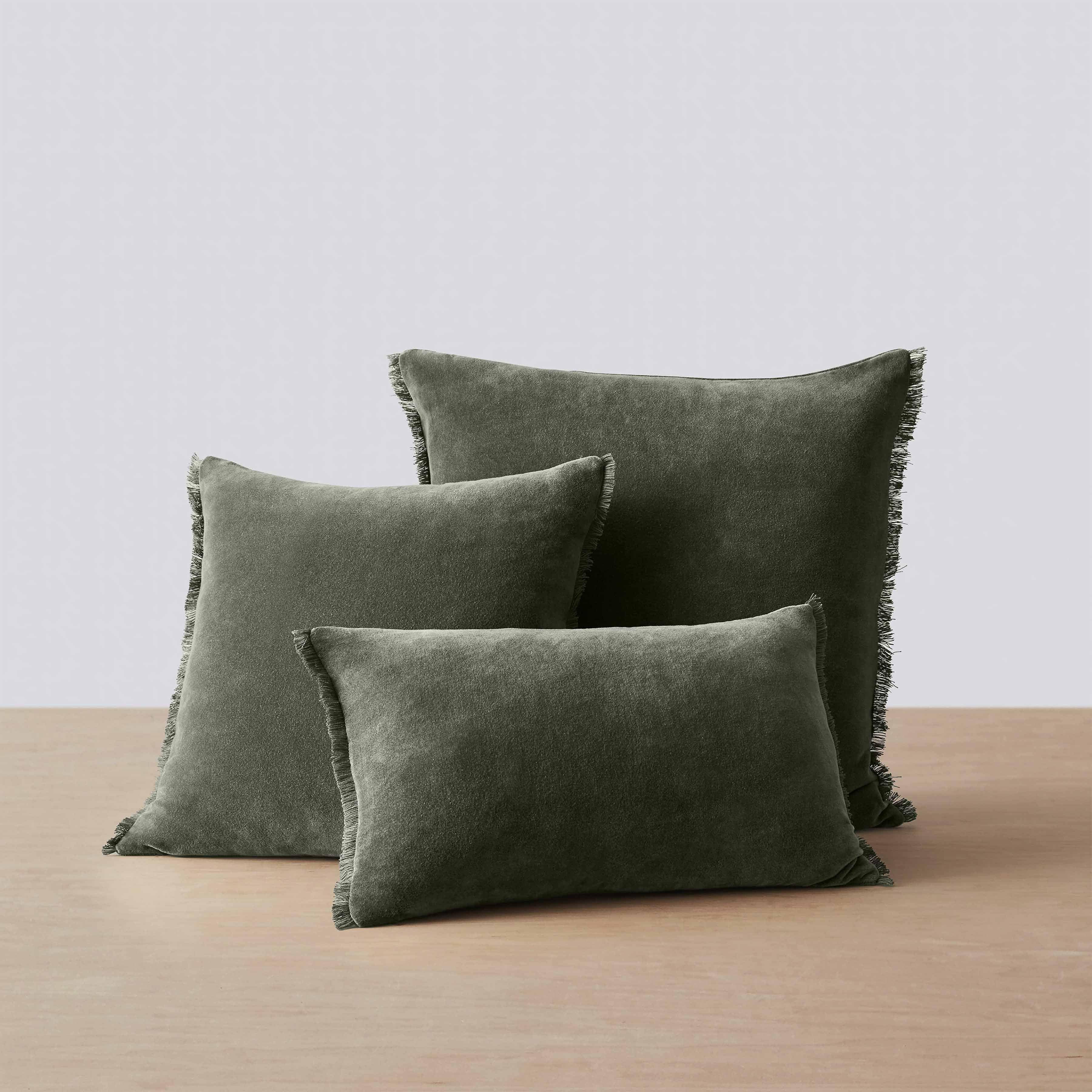 Naveta Velvet Pillow - Image 49