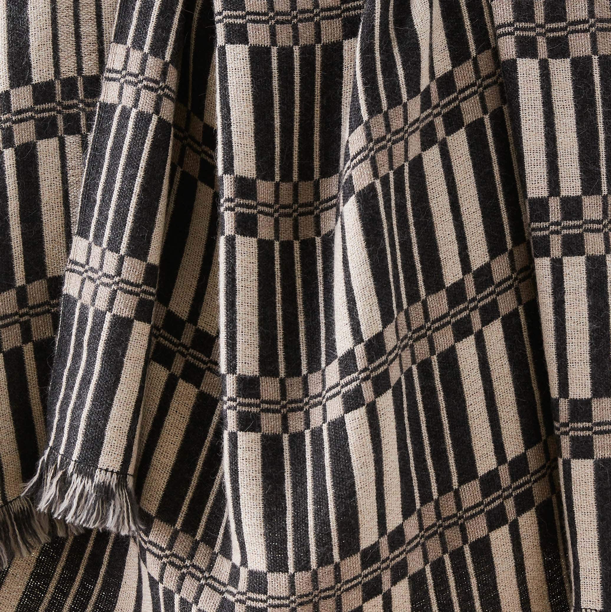 Olmo Alpaca Throw - Image 2