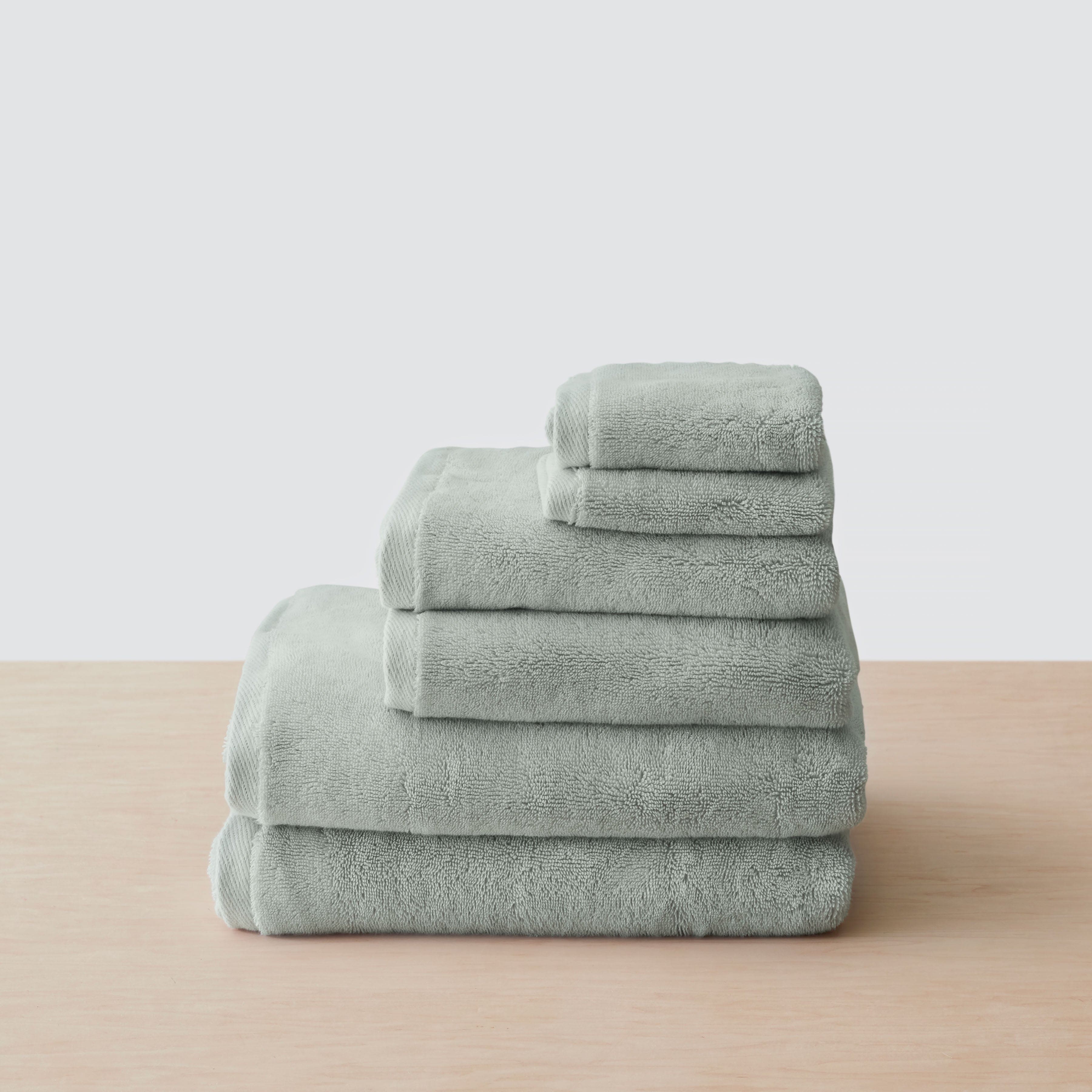 Organic Plush Bath Towel Set - Image 6