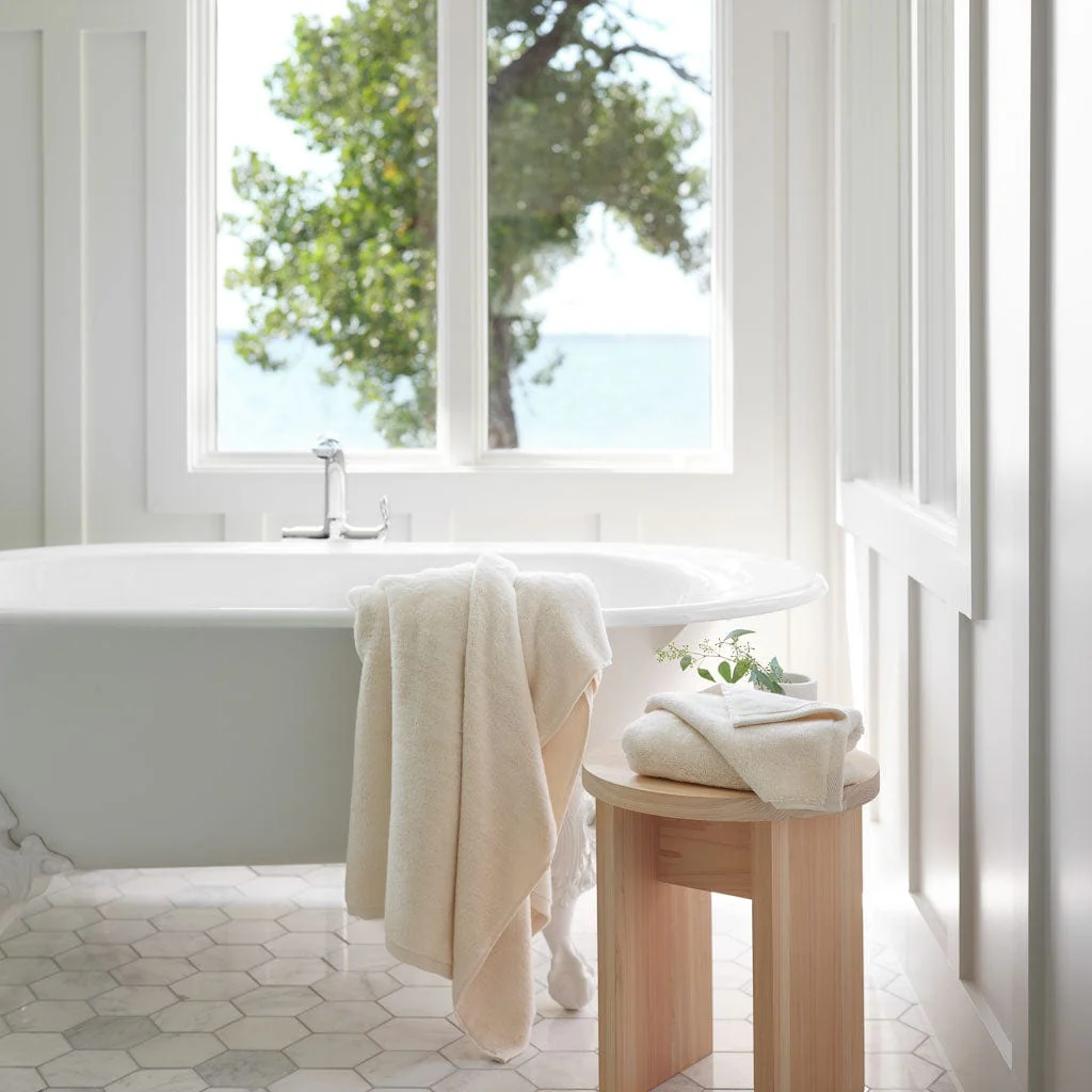 Organic Plush Bath Towels - Image 3