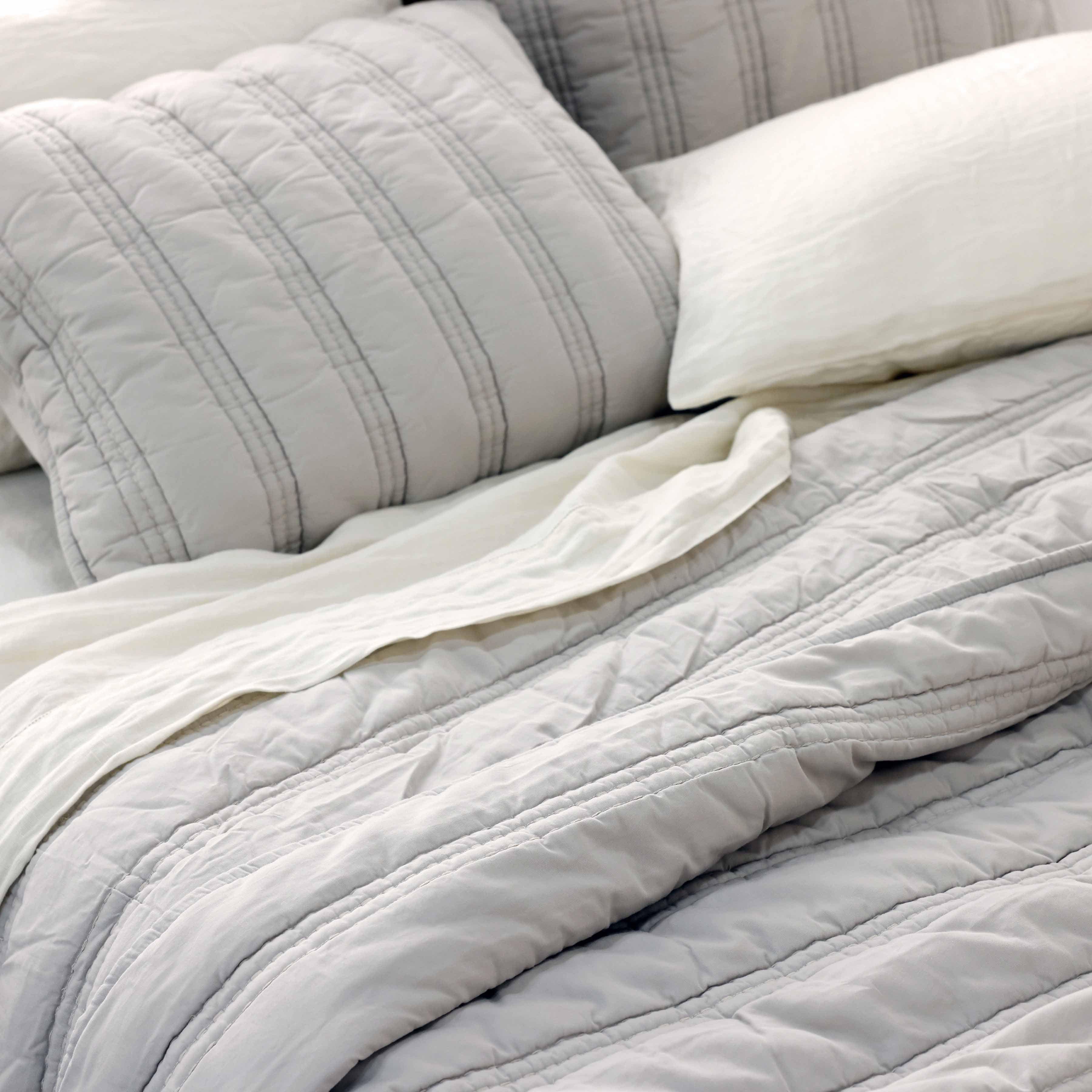 Organic Stonewashed Percale Channel Quilt - Image 4