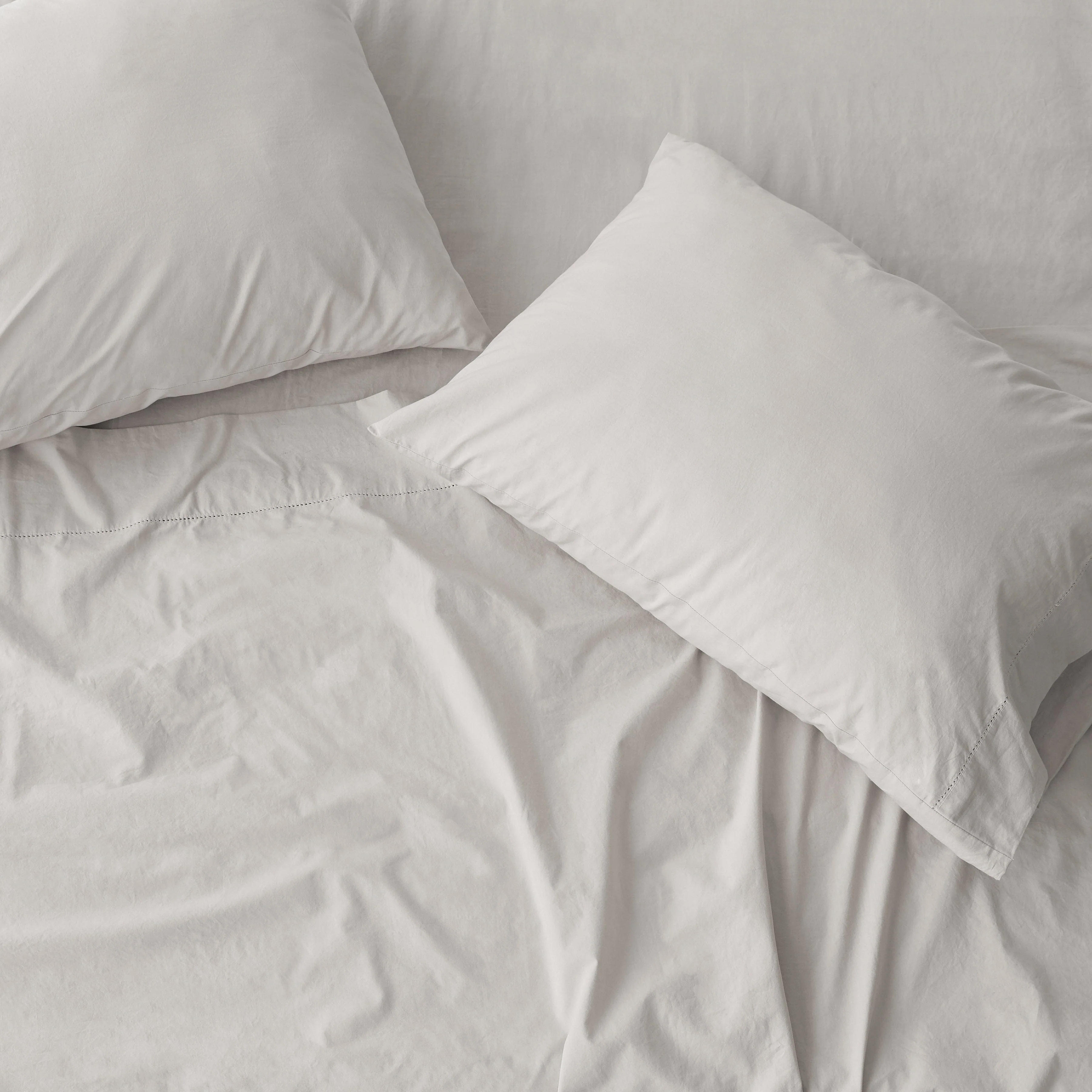 Stonewashed Organic Cotton Percale Pillowcases - Image 3