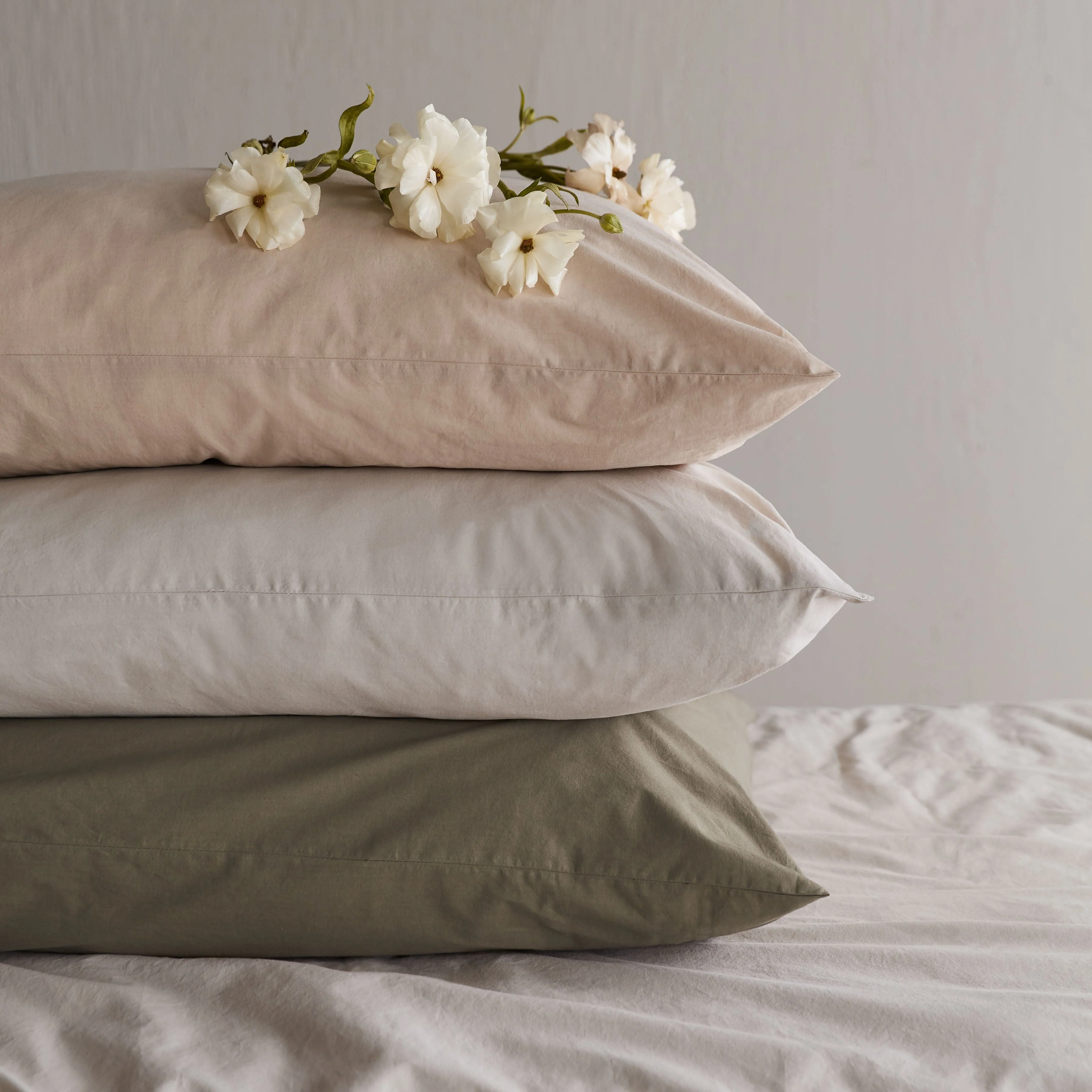 Stonewashed Organic Cotton Percale Pillowcases - Image 4