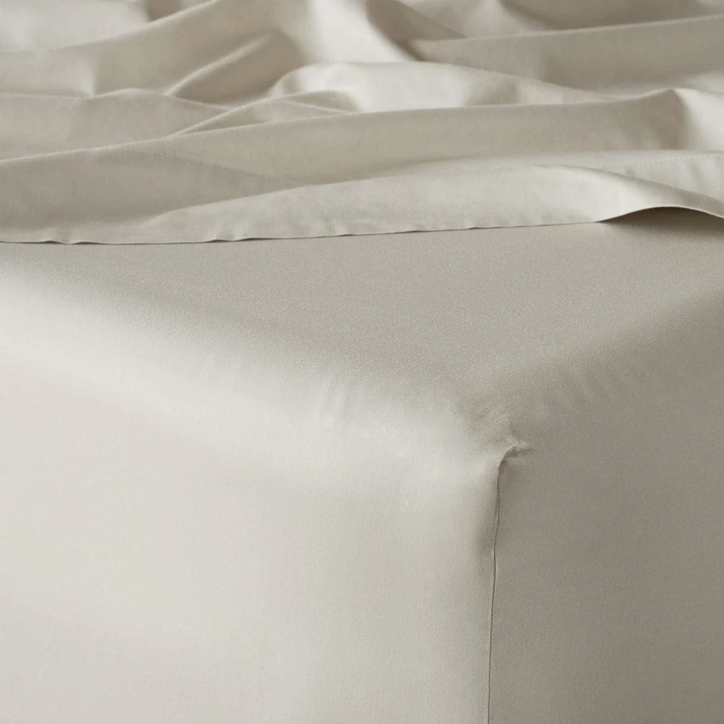 Organic Resort Cotton Fitted Sheet - Image 9