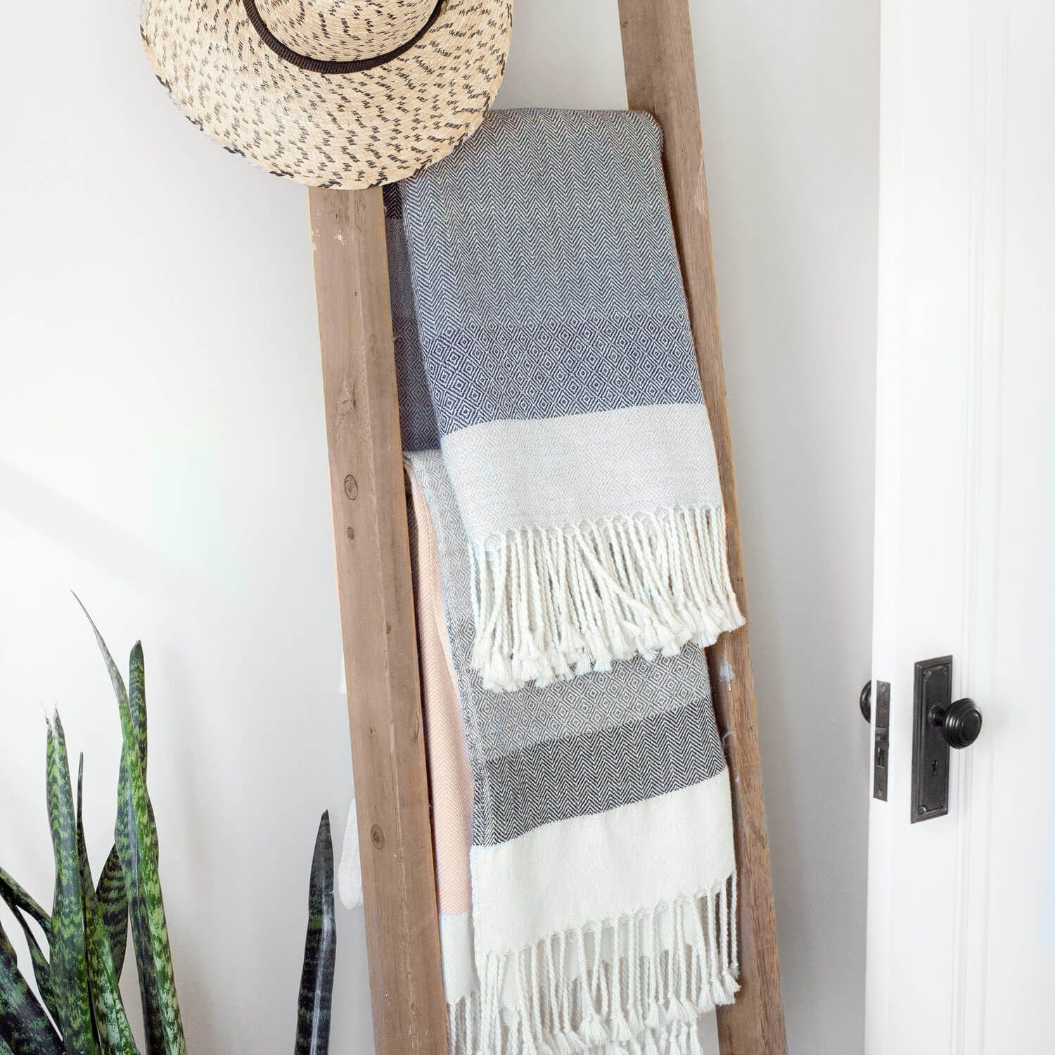 Paloma Alpaca Throw - Image 7