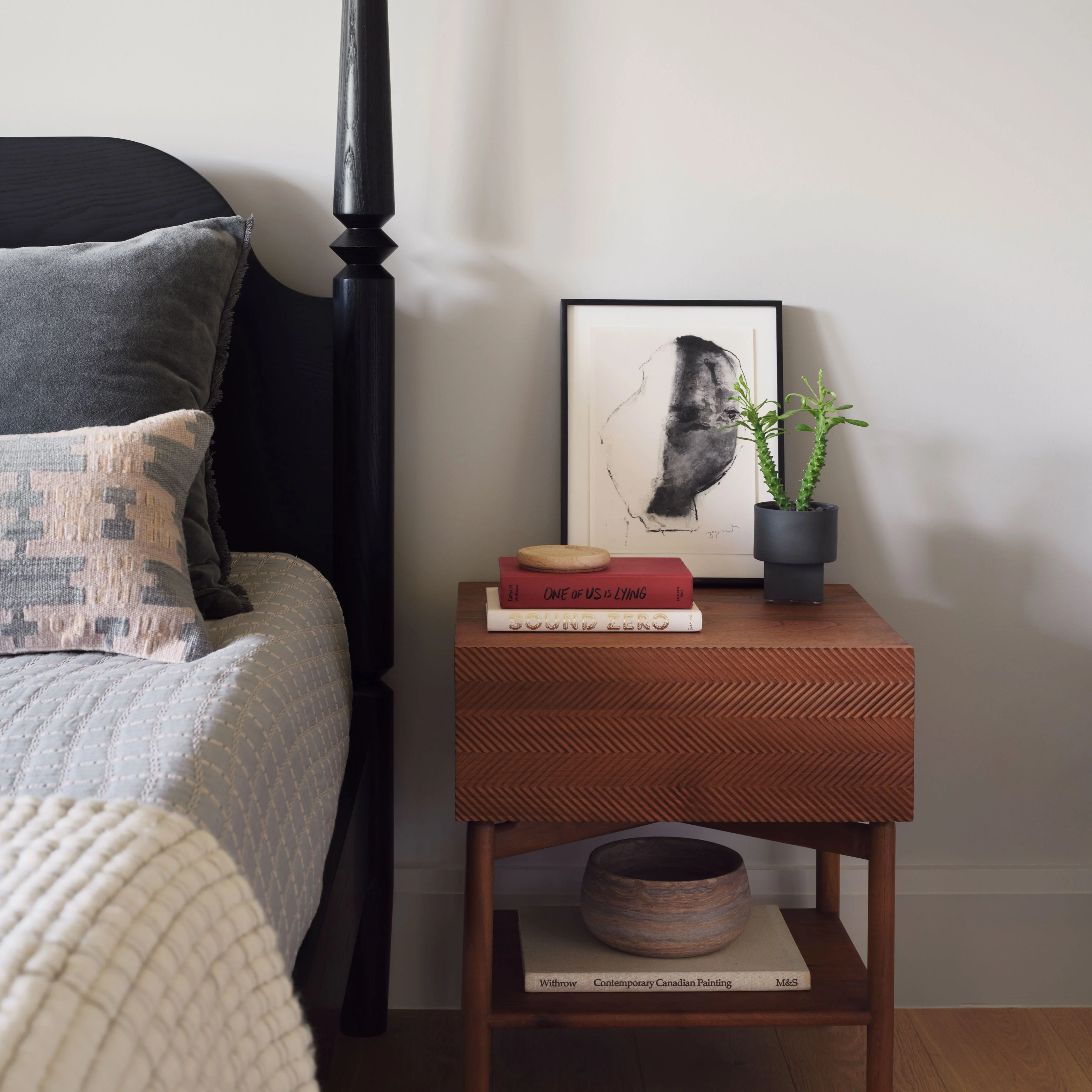 Potomac Four Poster Bed - Image 8