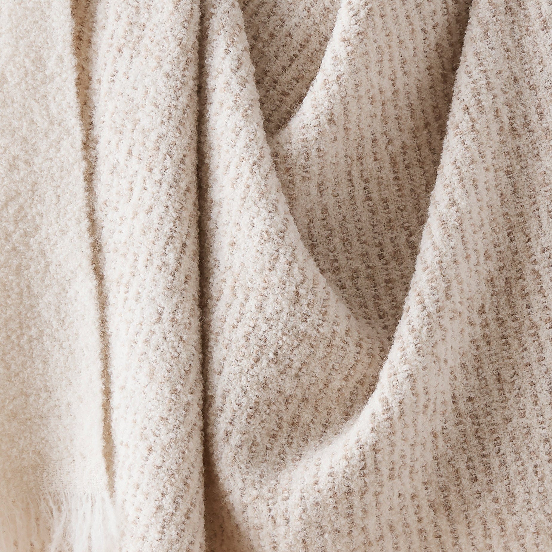 Pradera Boucle Throw - Image 4