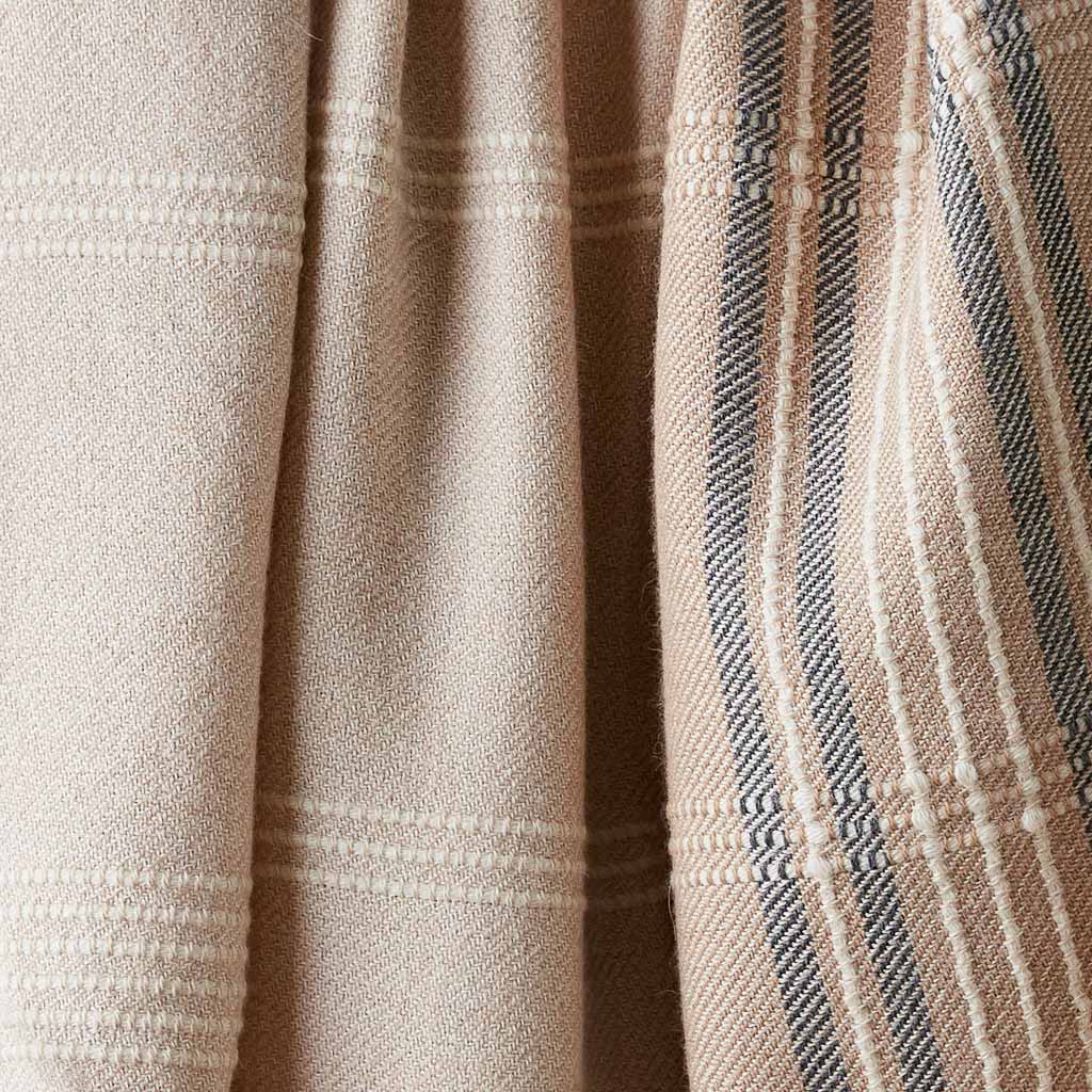 Primavera Alpaca Throw - Image 13