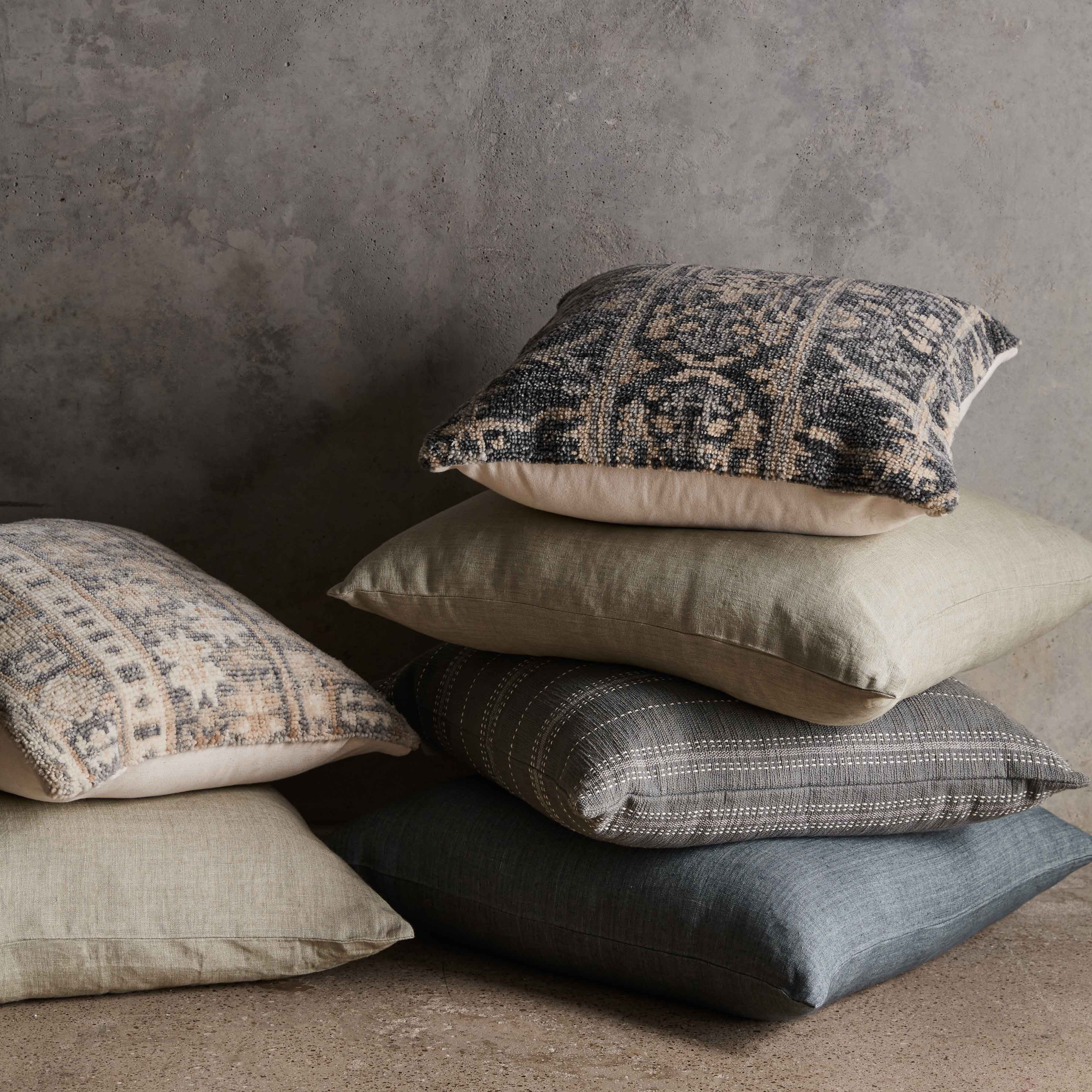 Prisha Linen Pillow - Image 42