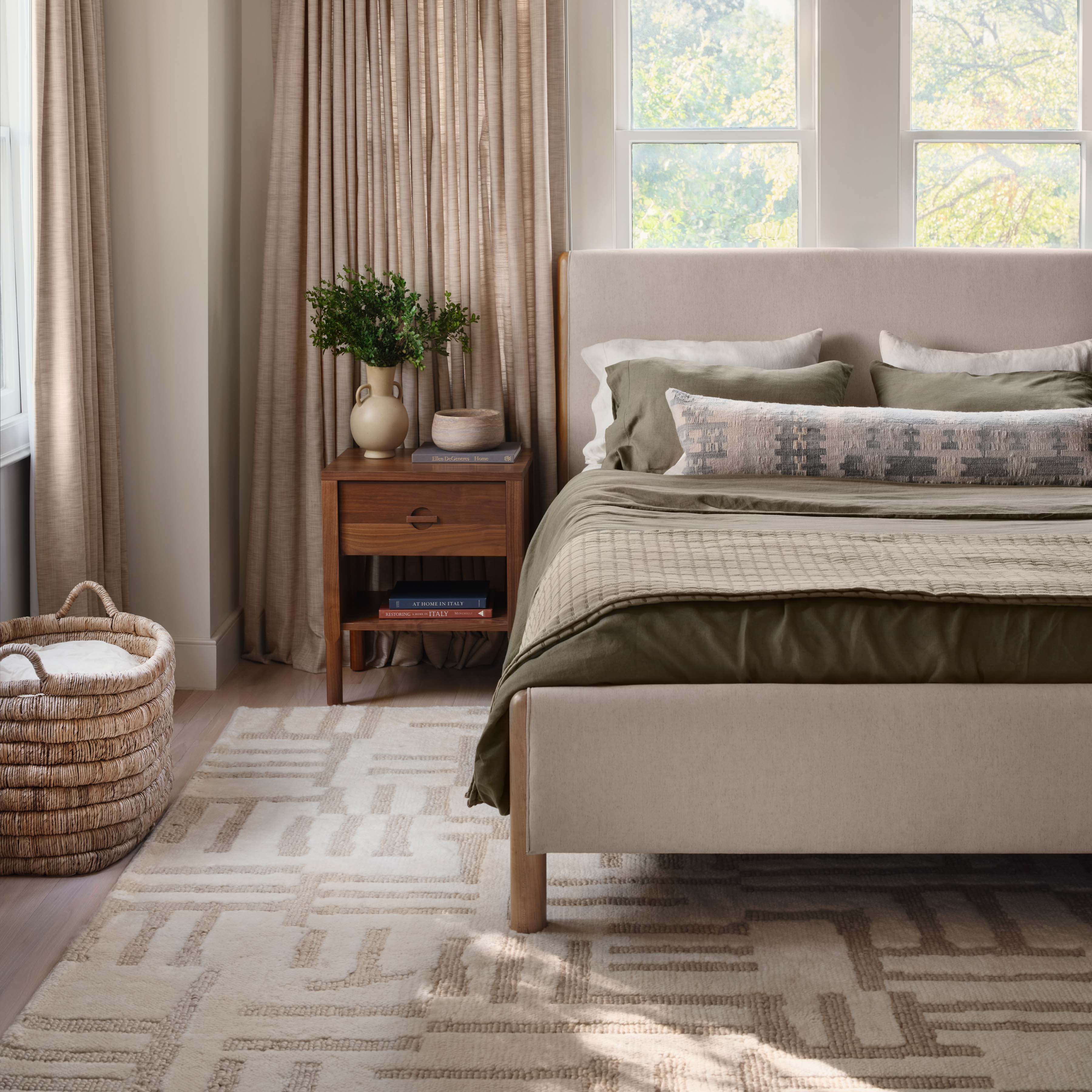 Rabani Wool Area Rug - Image 6